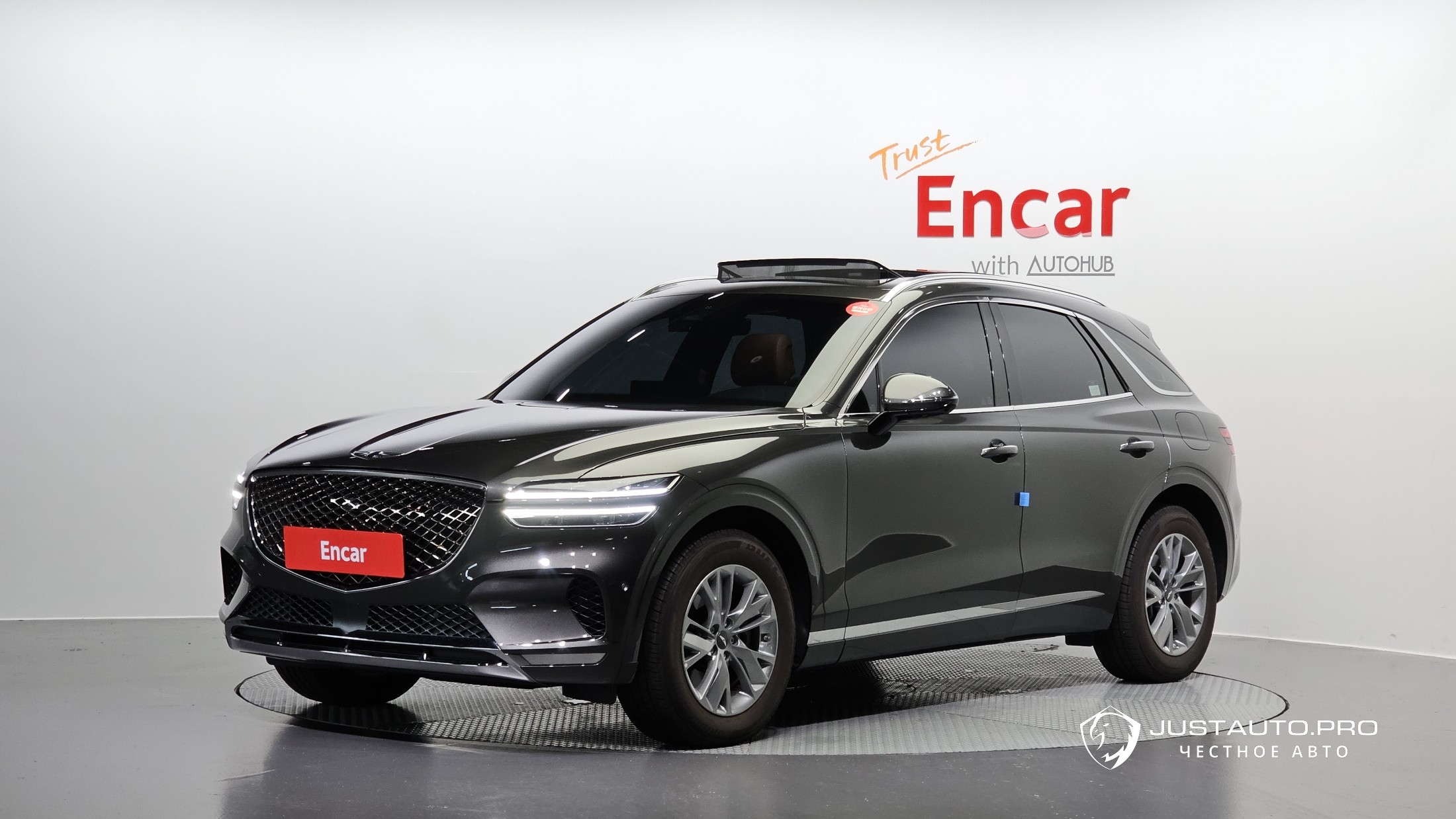 Автомобиль Genesis GV70