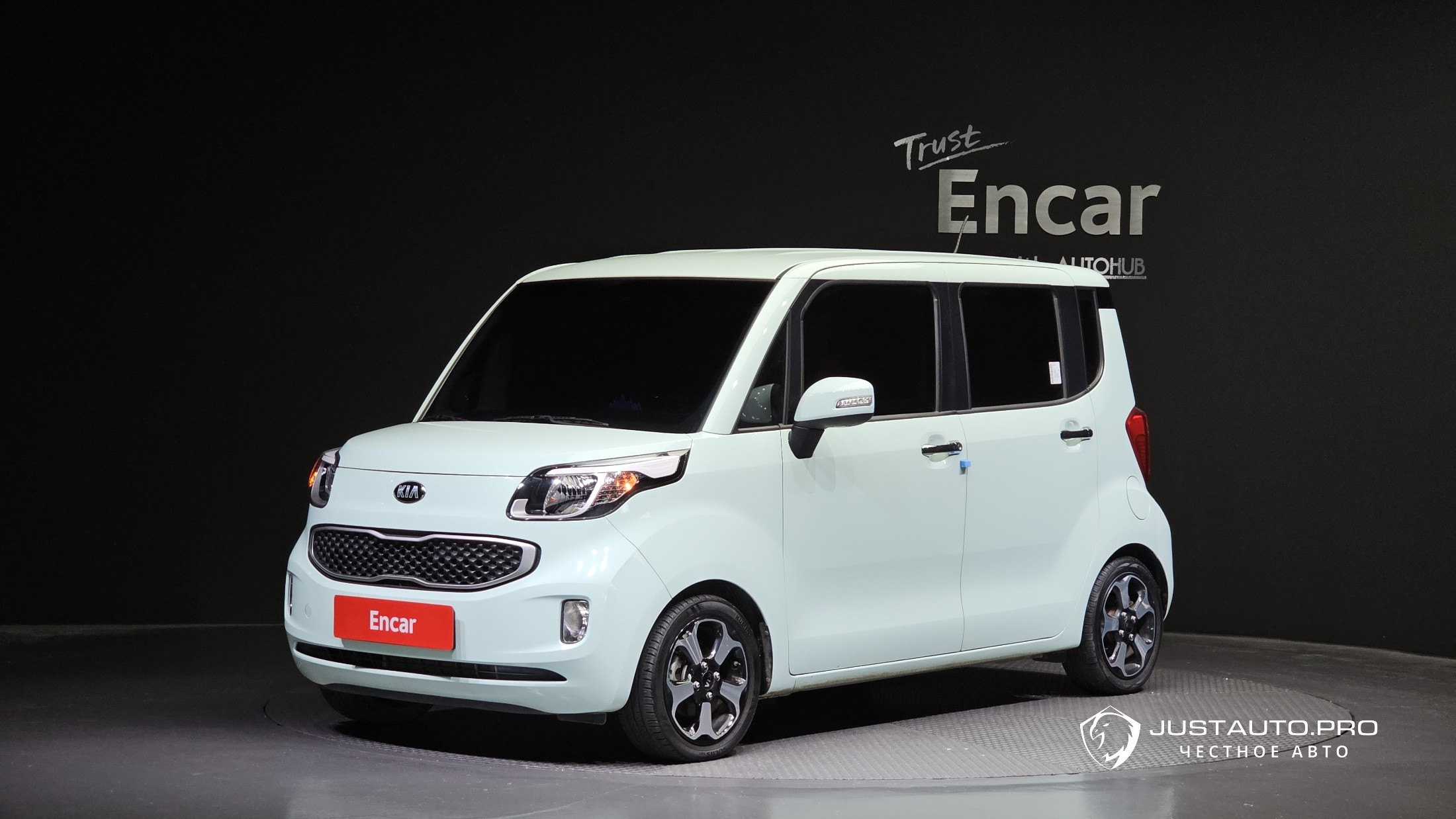 Автомобиль Kia RAY