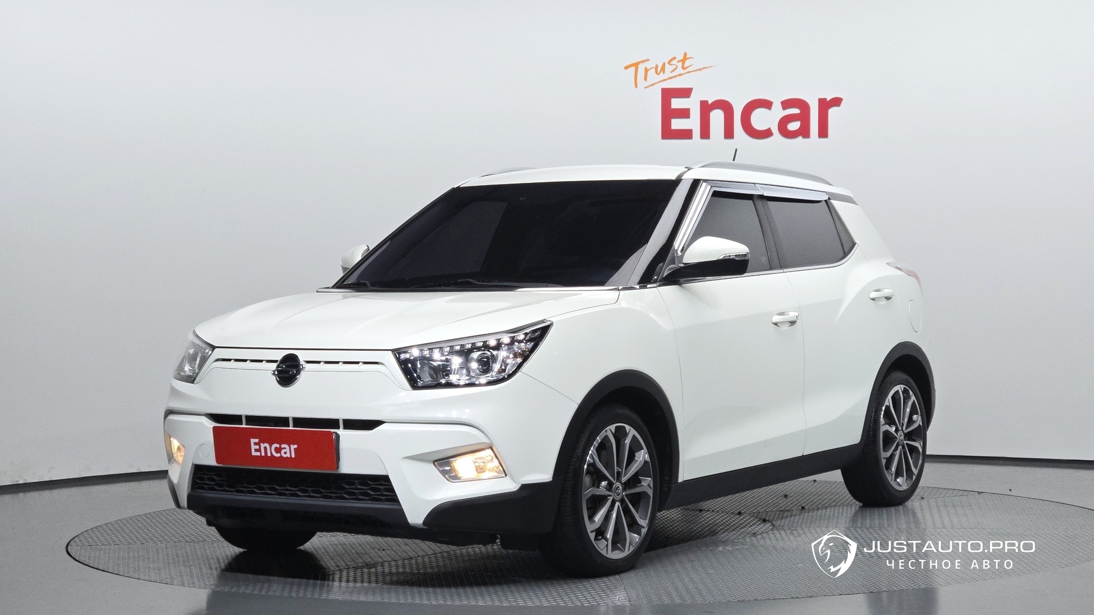 Автомобиль KG_Mobility_Ssangyong TIBOLI