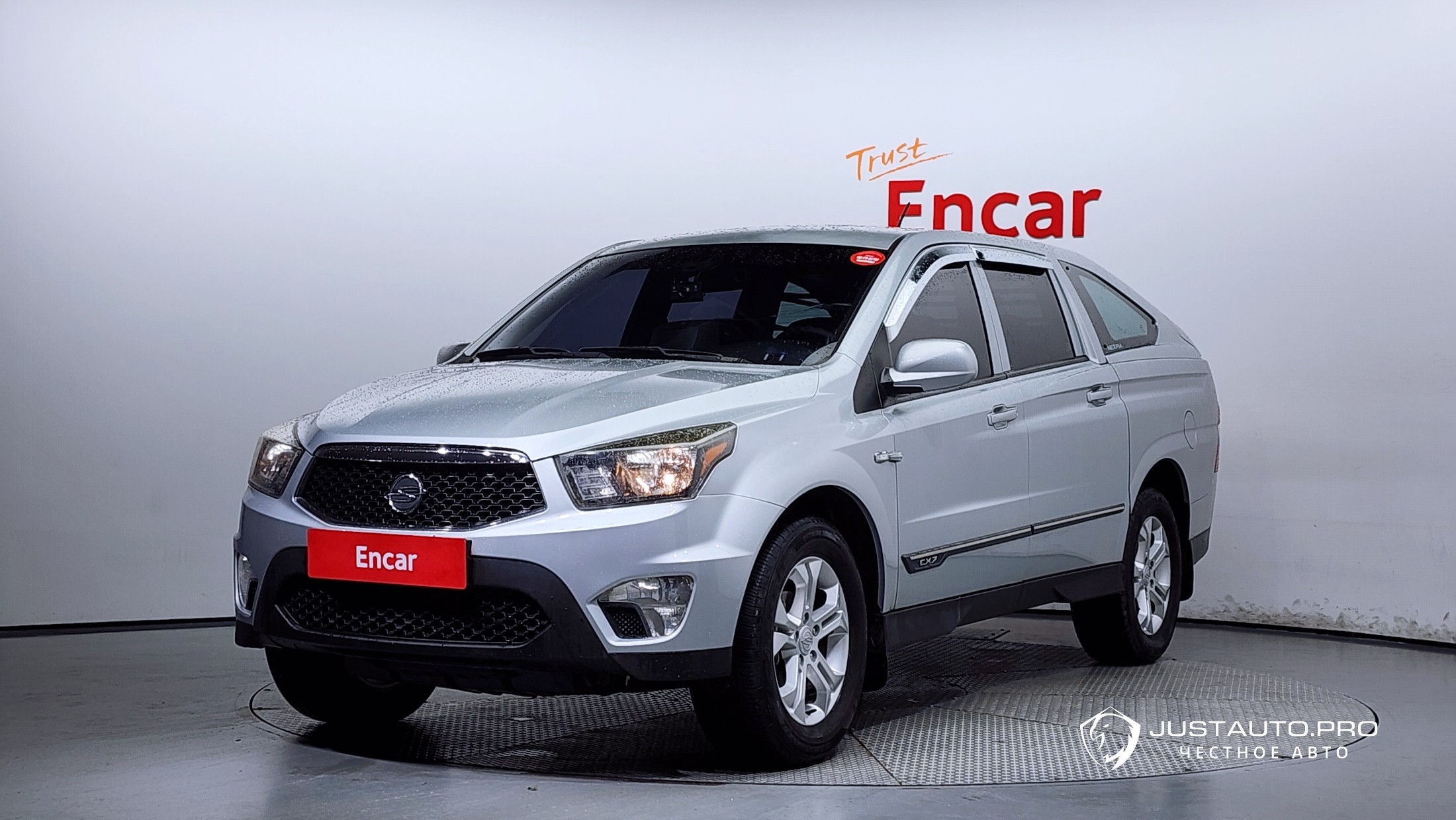Автомобиль KG_Mobility_Ssangyong KORANDO