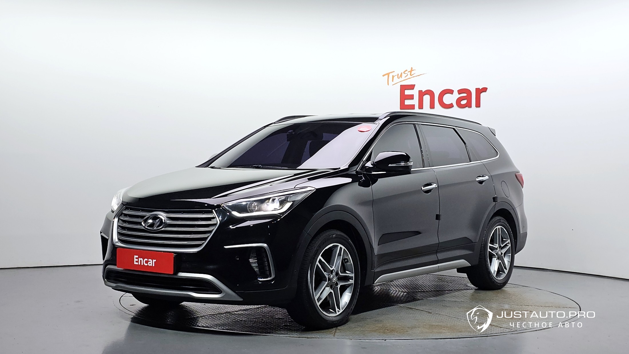 Автомобиль Hyundai Maxcruz