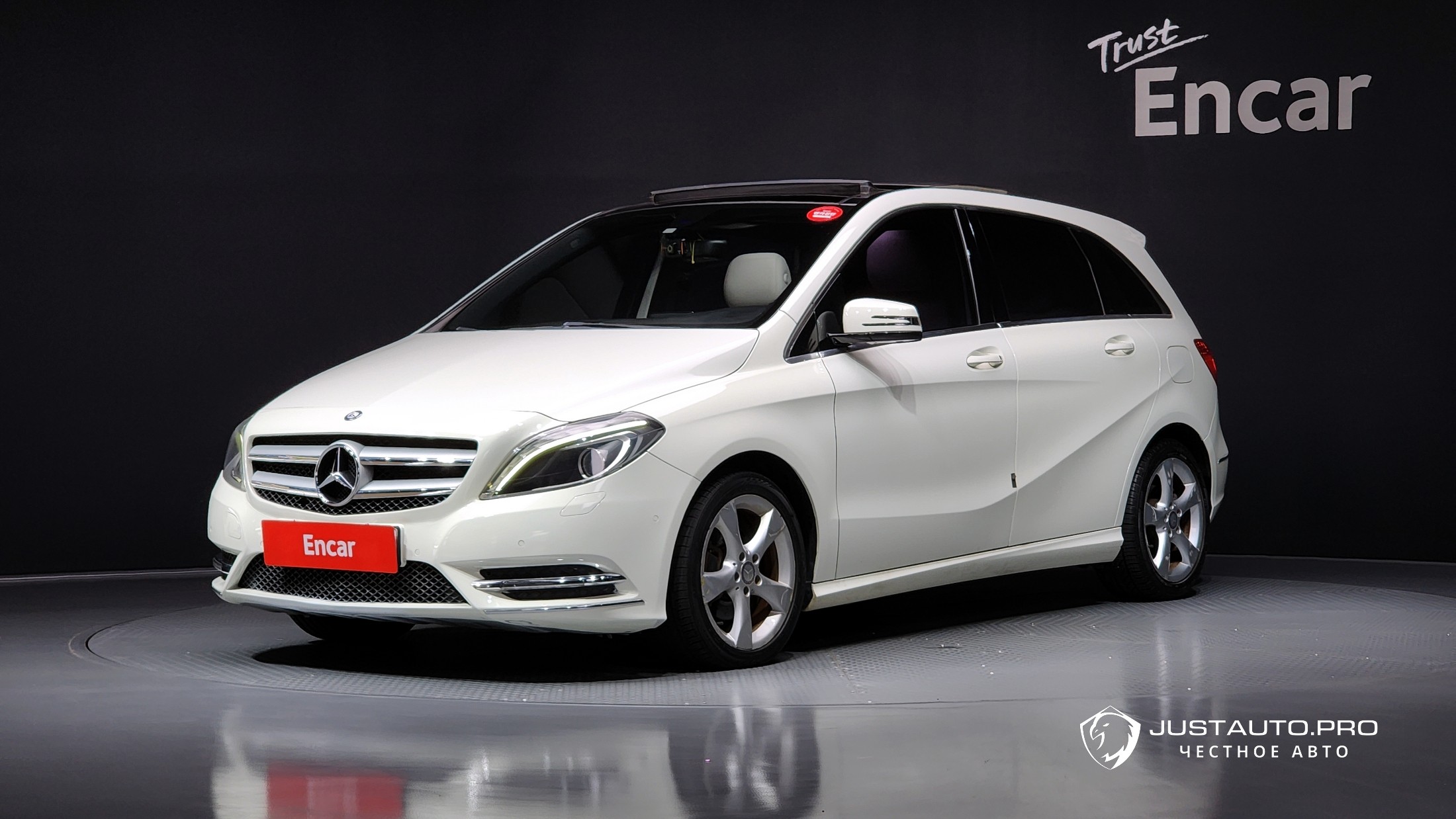 Автомобиль Mercedes-Benz B-Class