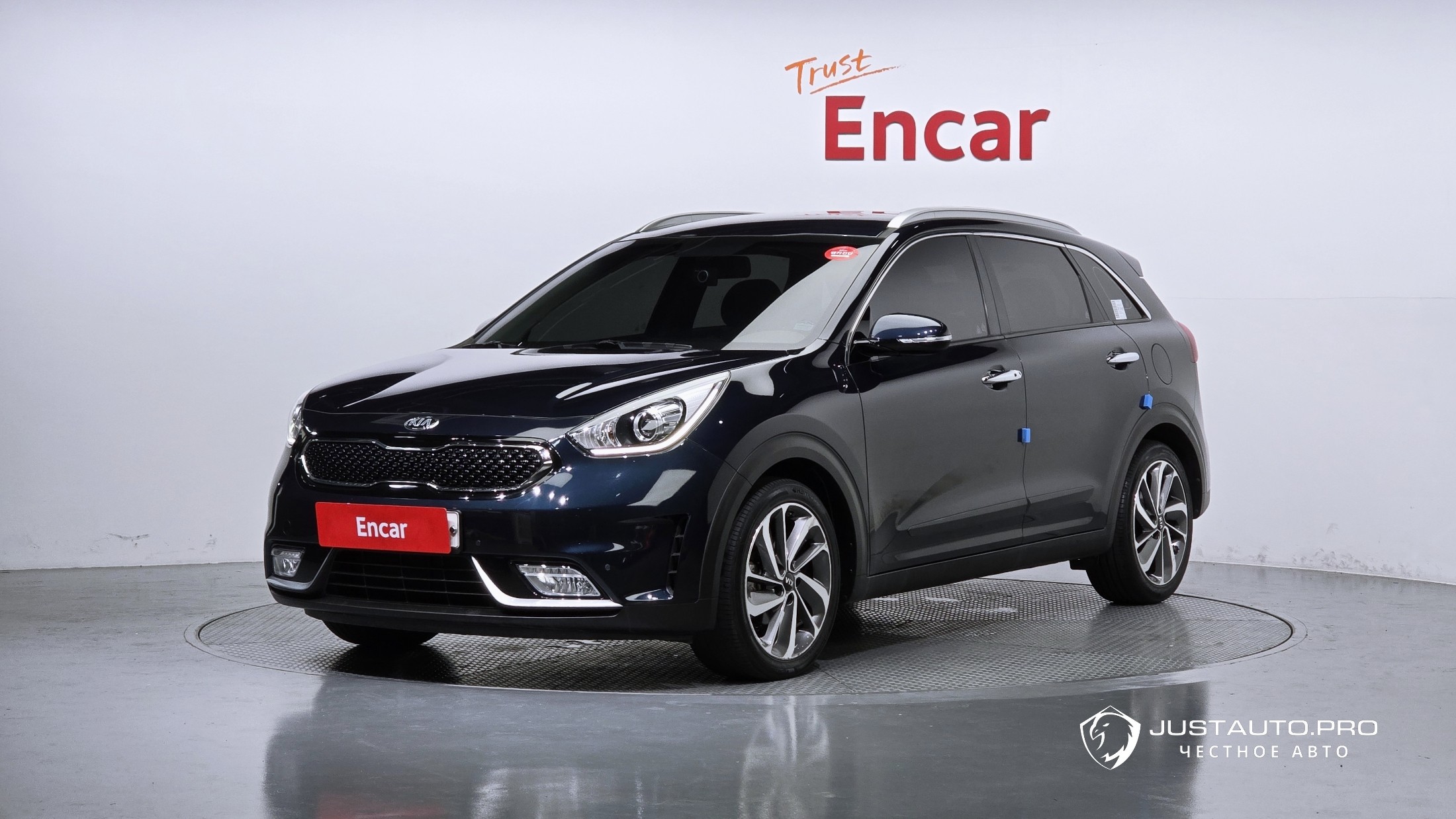 Автомобиль Kia Niro