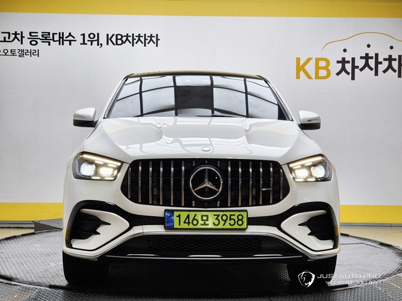 Автомобиль Mercedes-Benz GLE-Class