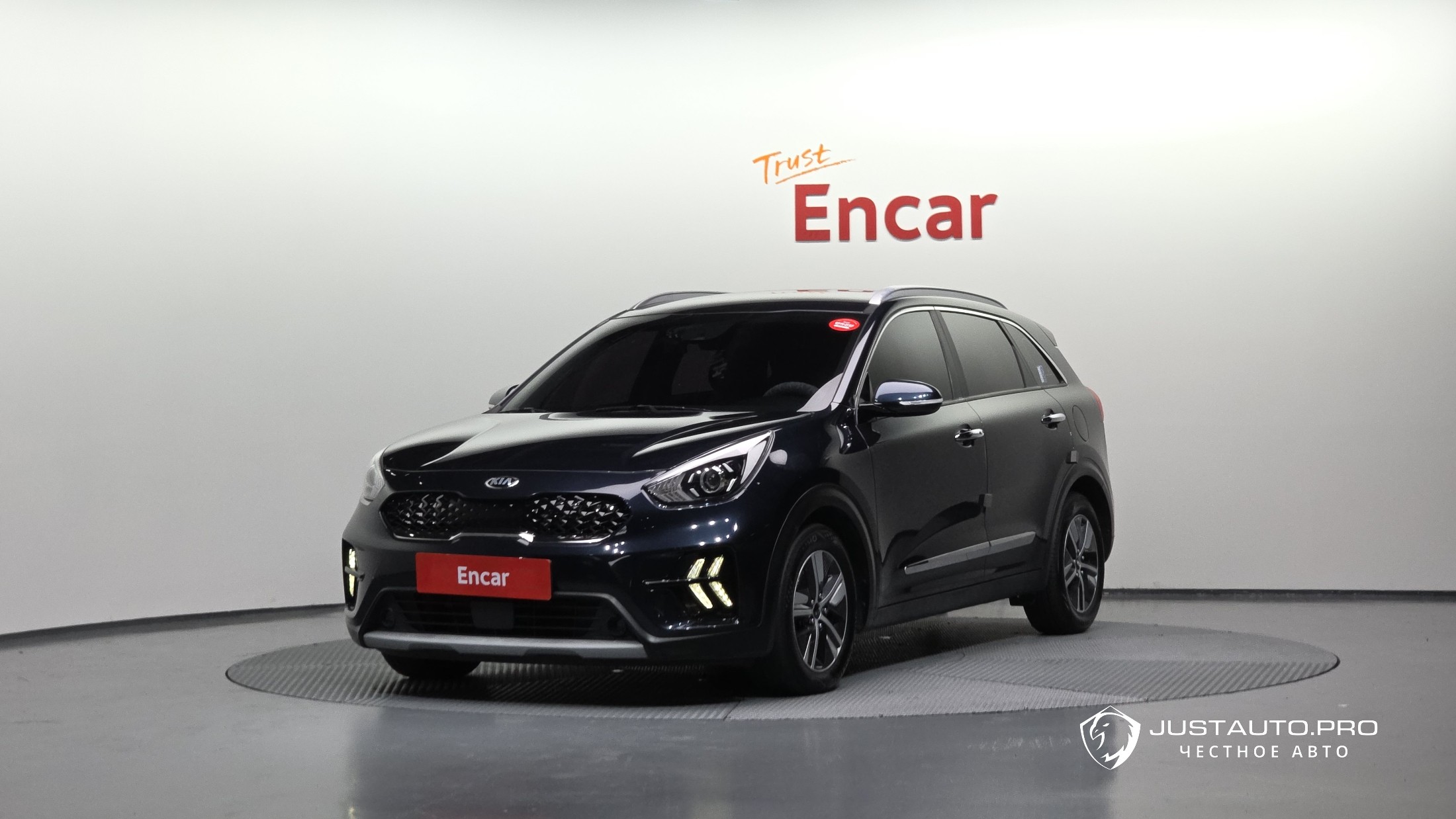 Автомобиль Kia Niro