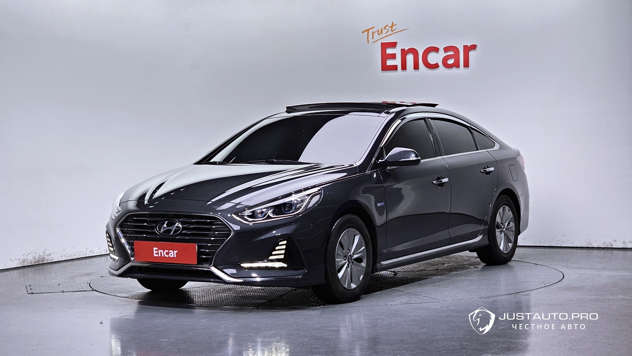 Автомобиль Hyundai Sonata