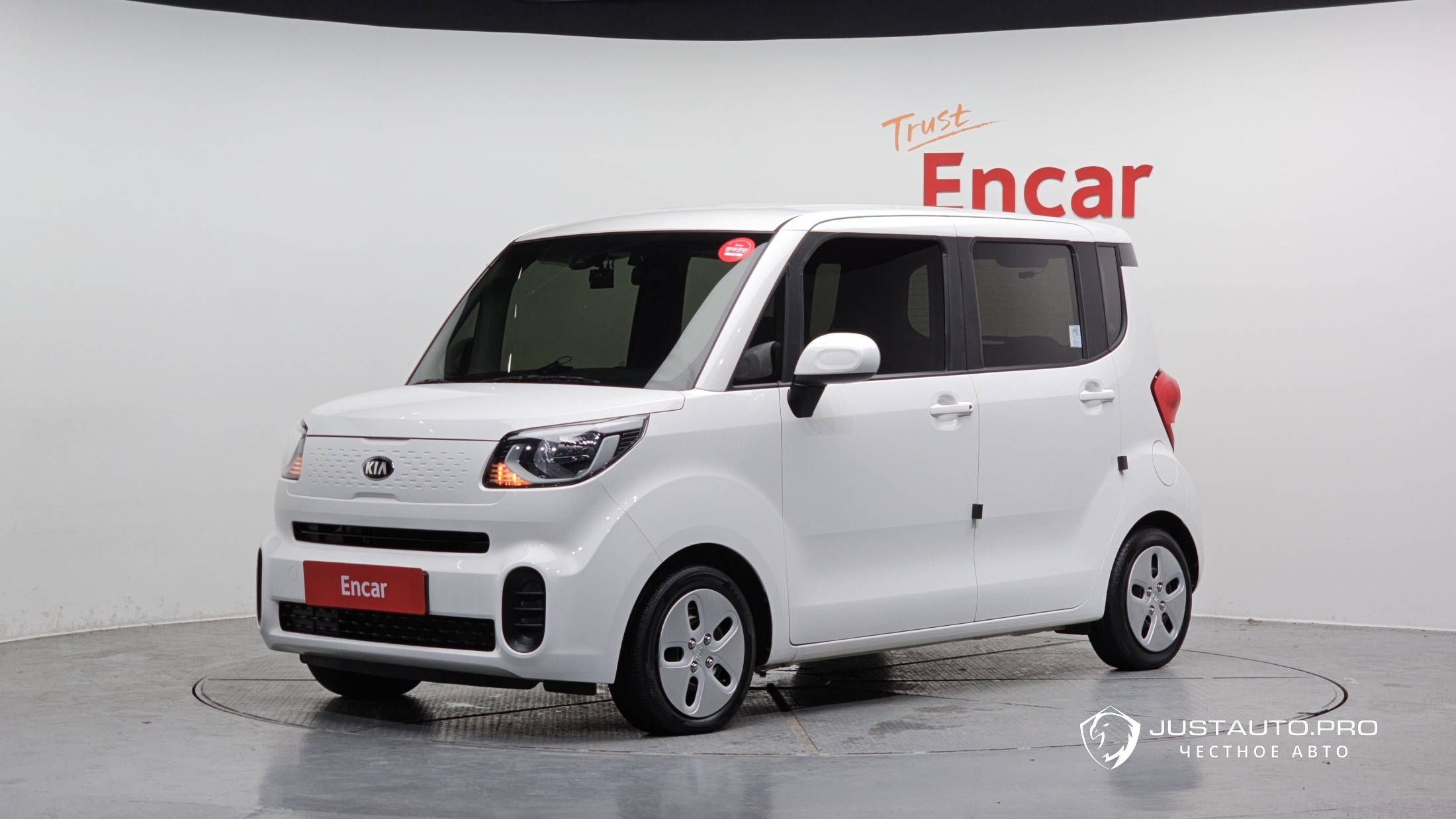 Автомобиль Kia RAY
