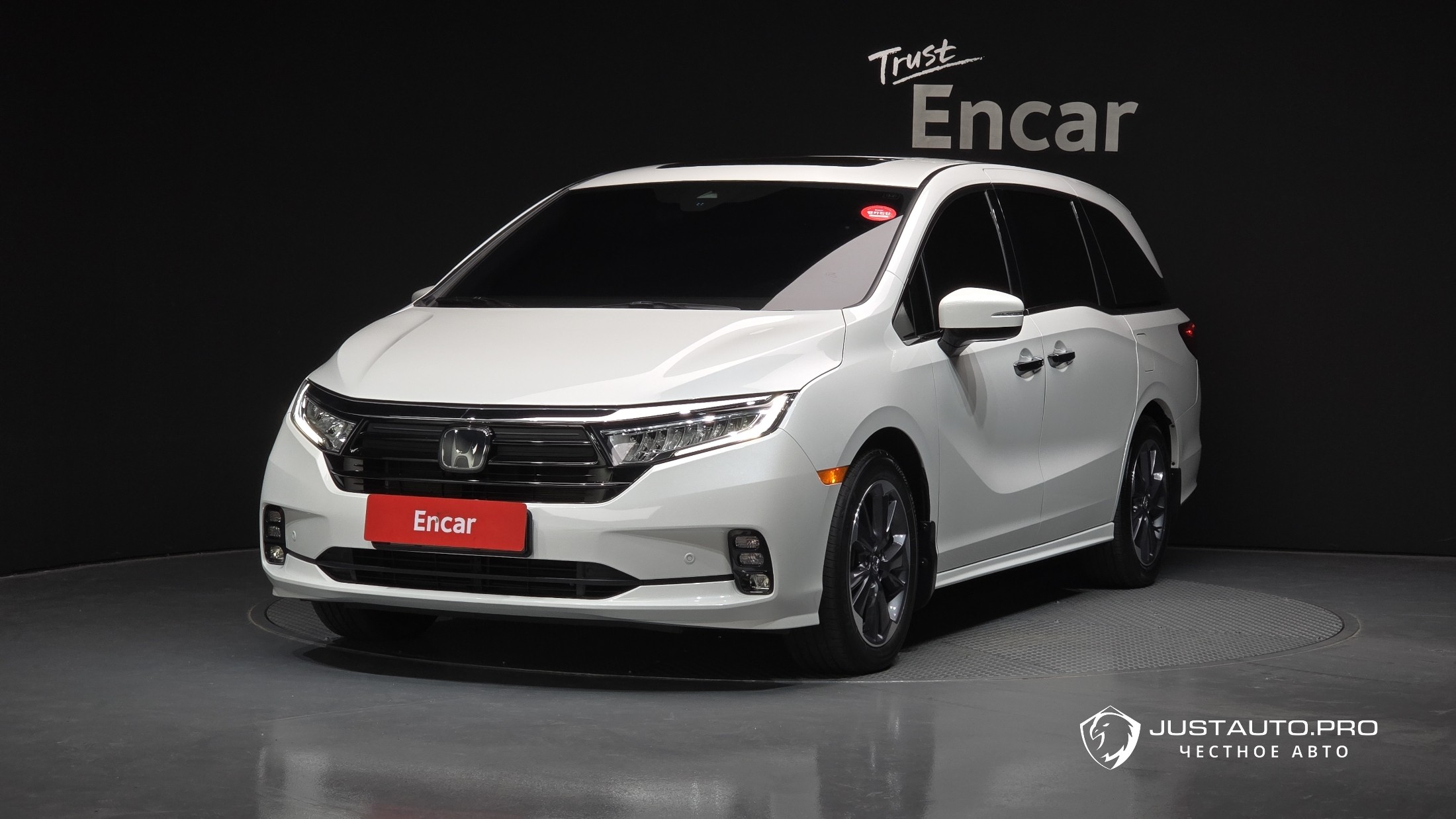 Автомобиль Honda Odyssey