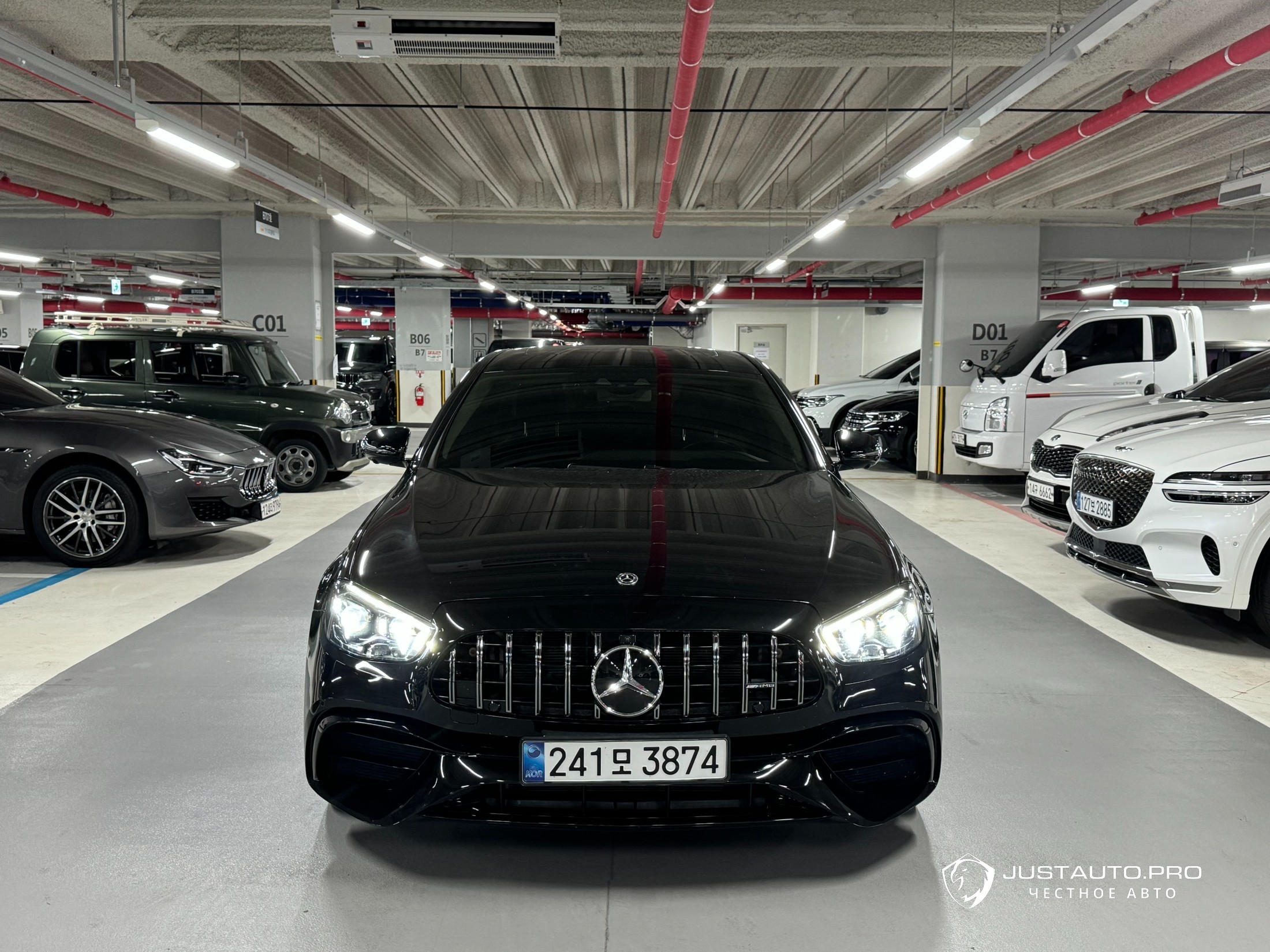 Автомобиль Mercedes-Benz E-Class