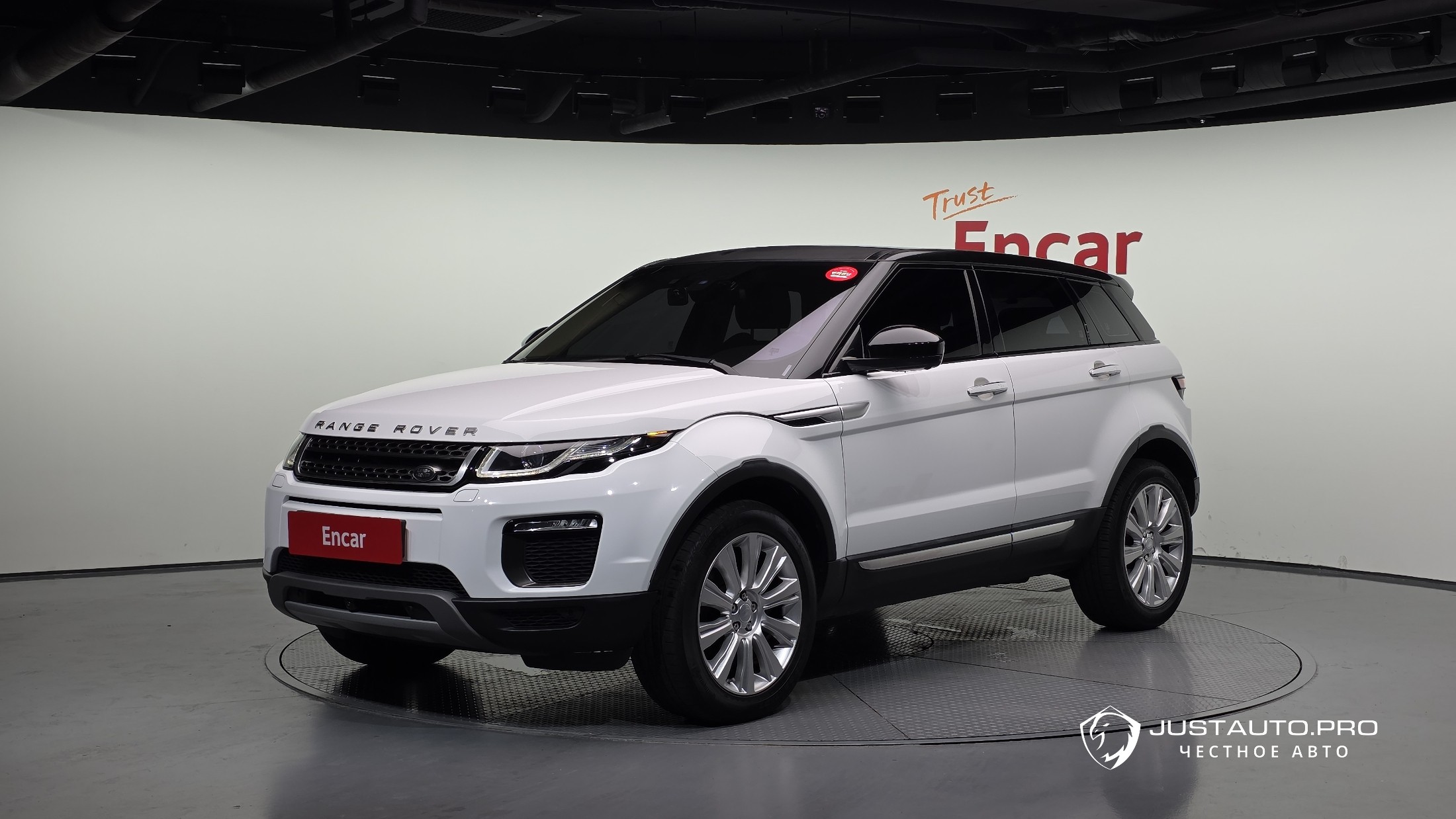 Автомобиль Land Rover Range Rover Evoque