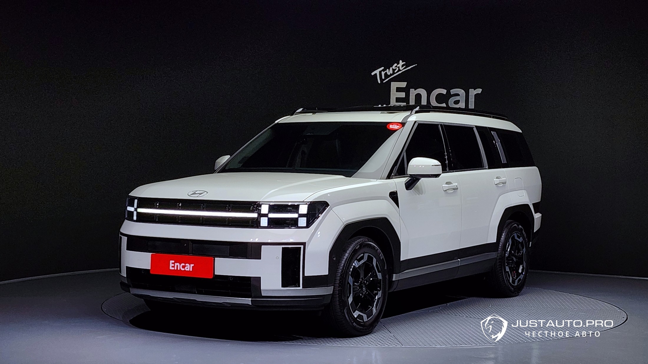 Автомобиль Hyundai Santafe