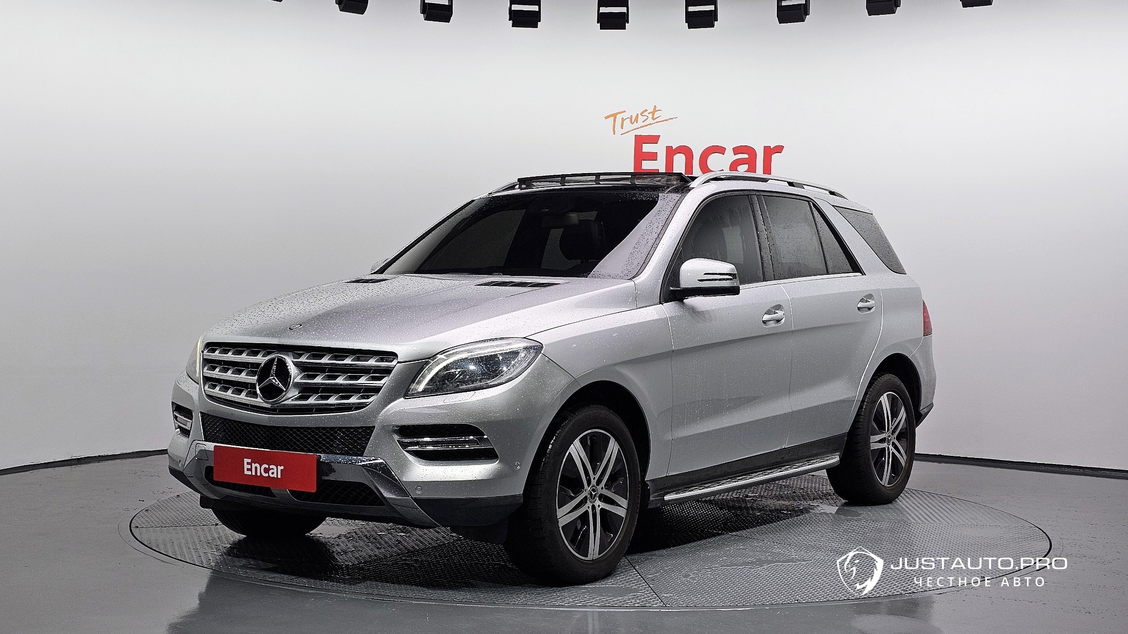 Автомобиль Mercedes-Benz M-class