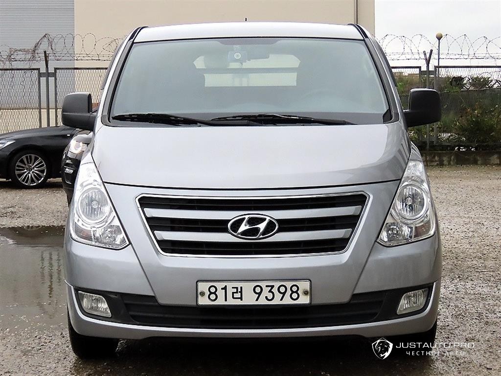 Автомобиль Hyundai Starex
