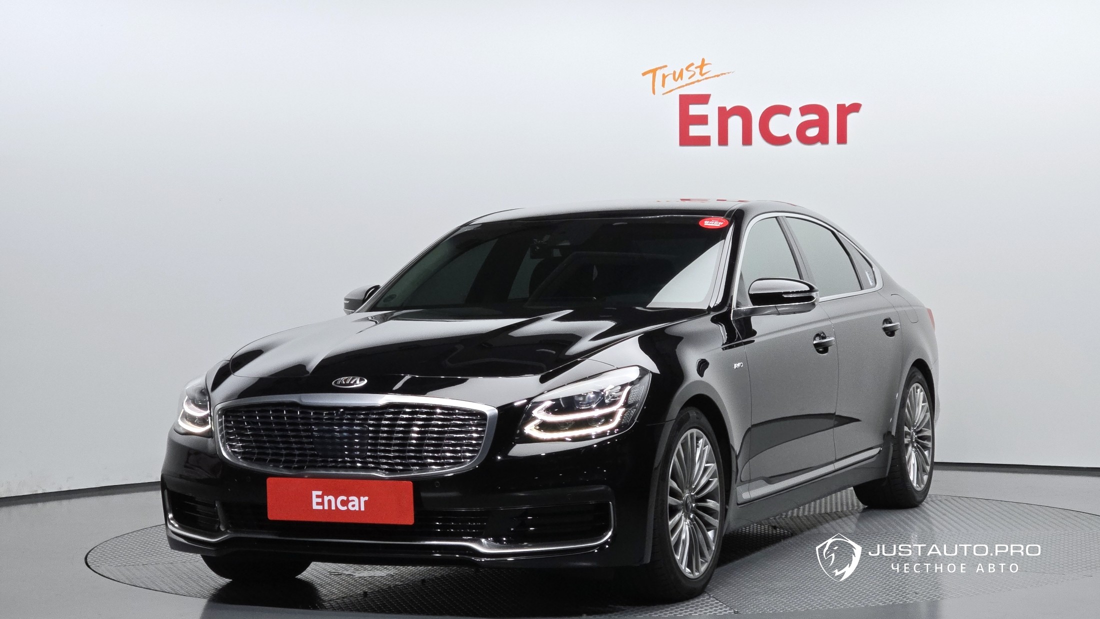 Автомобиль Kia K9