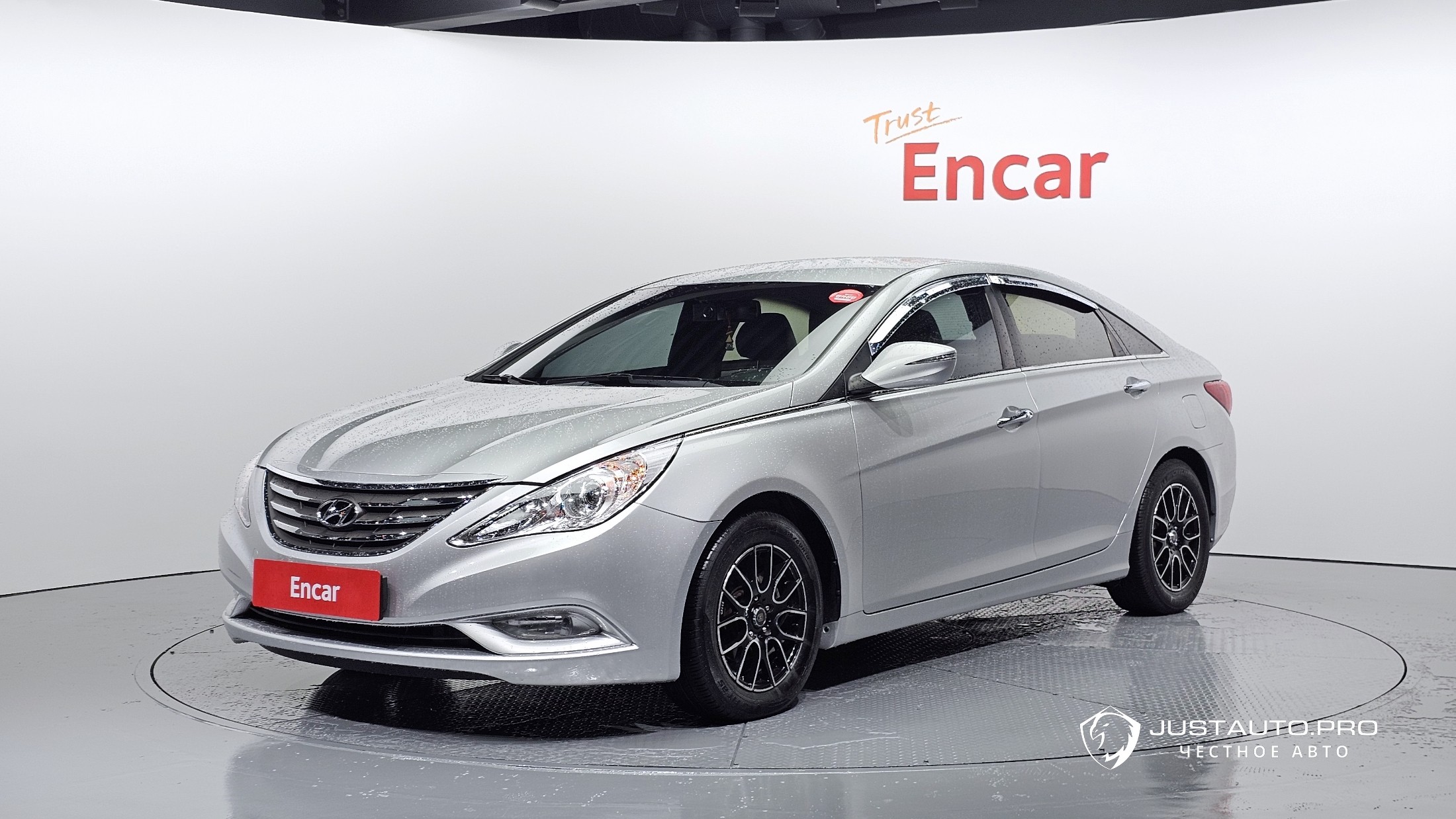 Автомобиль Hyundai Sonata