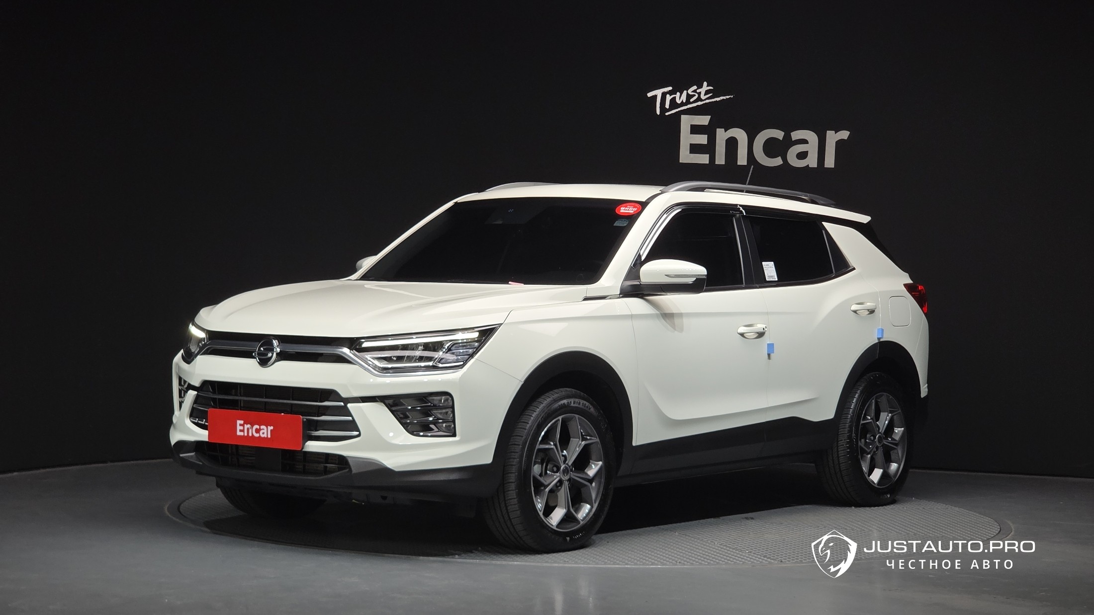 Автомобиль KG_Mobility_Ssangyong KORANDO