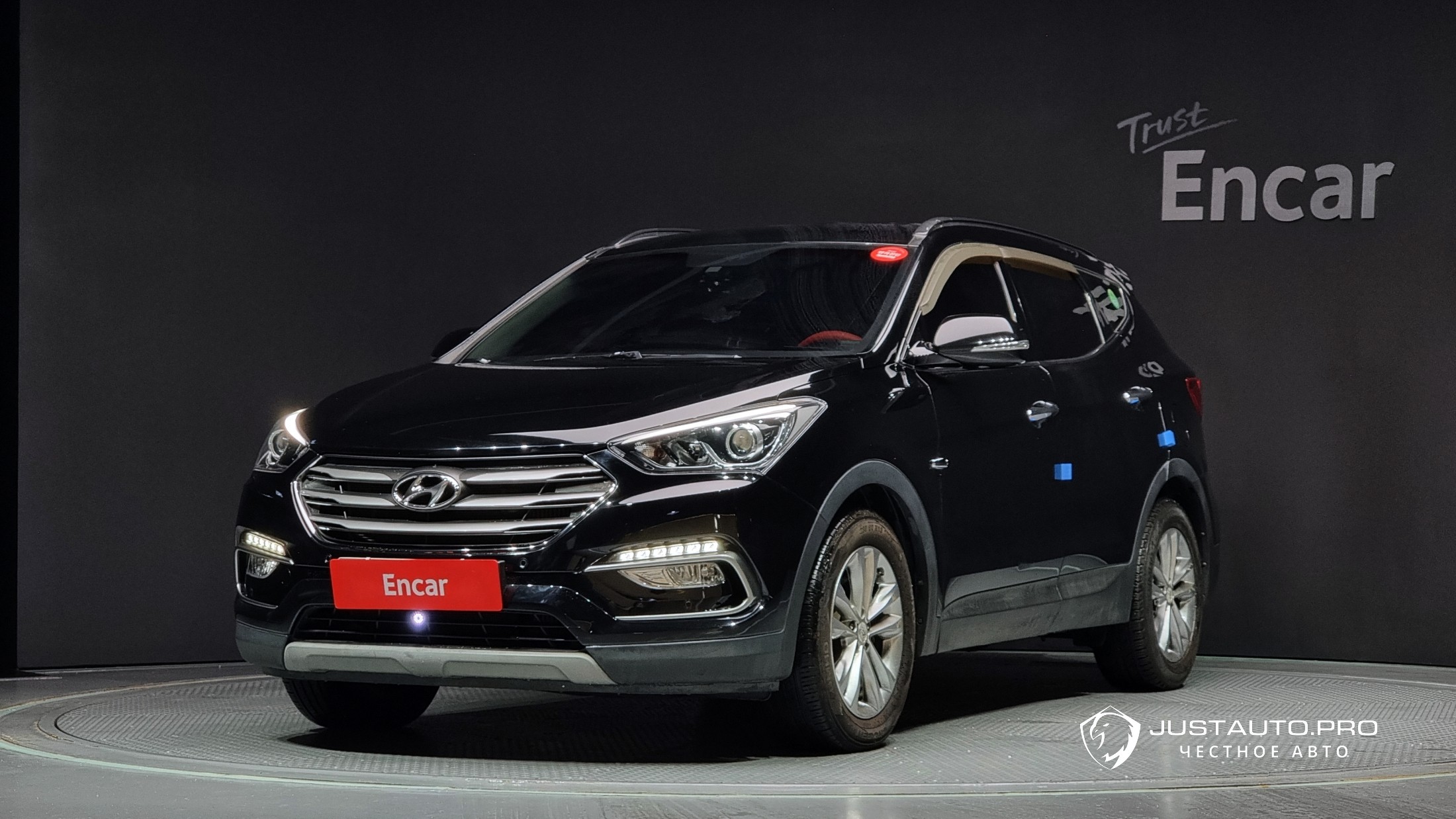 Автомобиль Hyundai Santafe