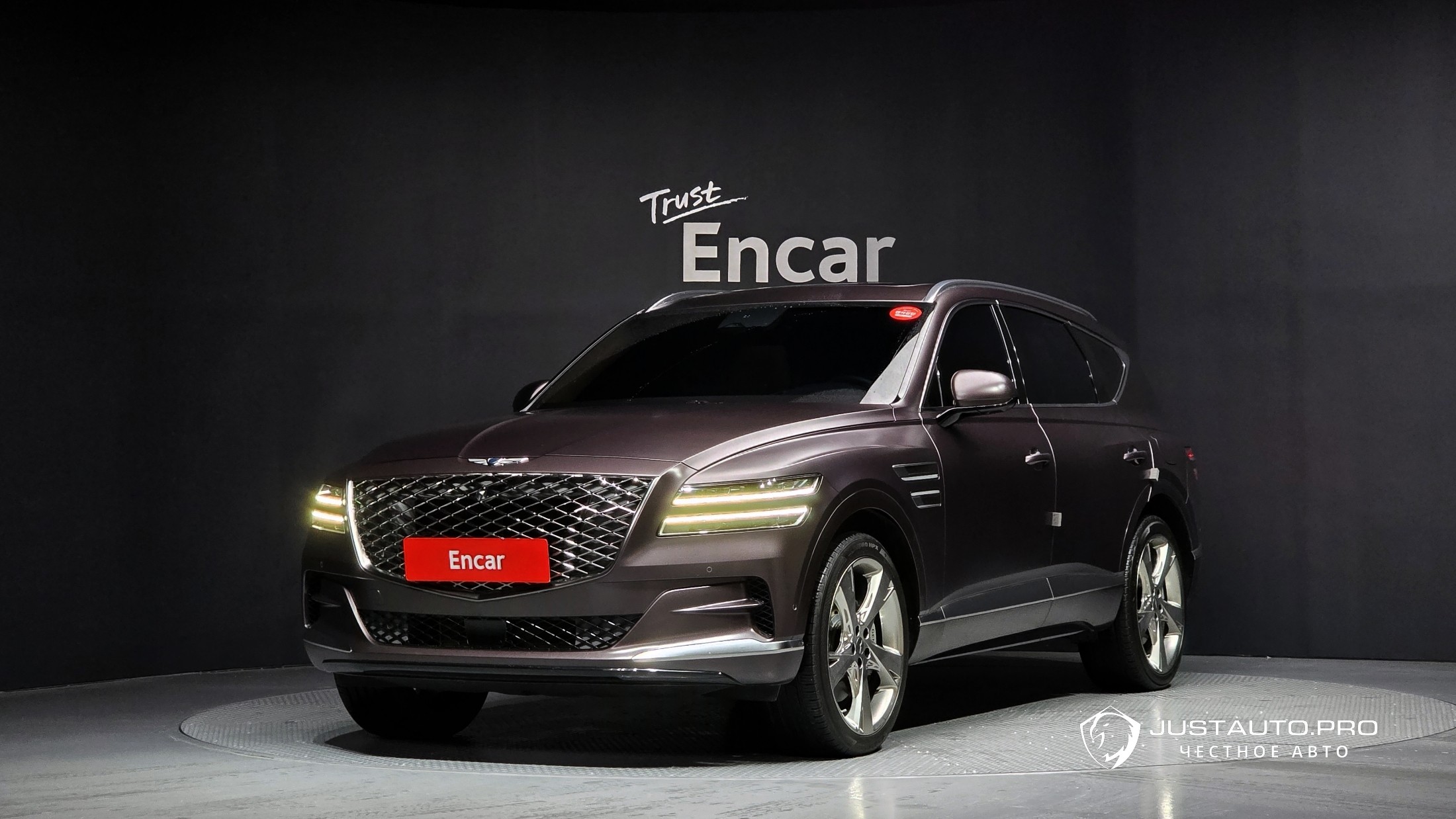 Автомобиль Genesis GV80