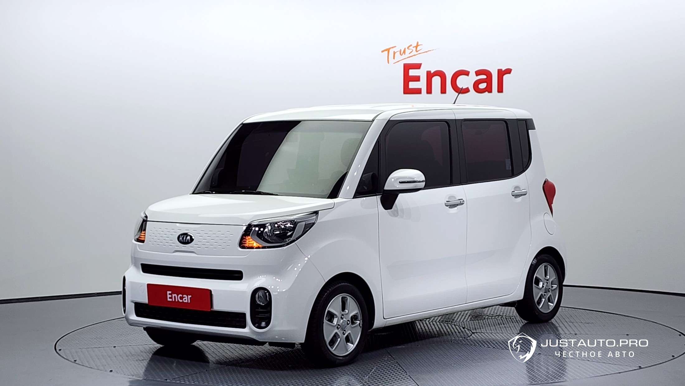 Автомобиль Kia RAY
