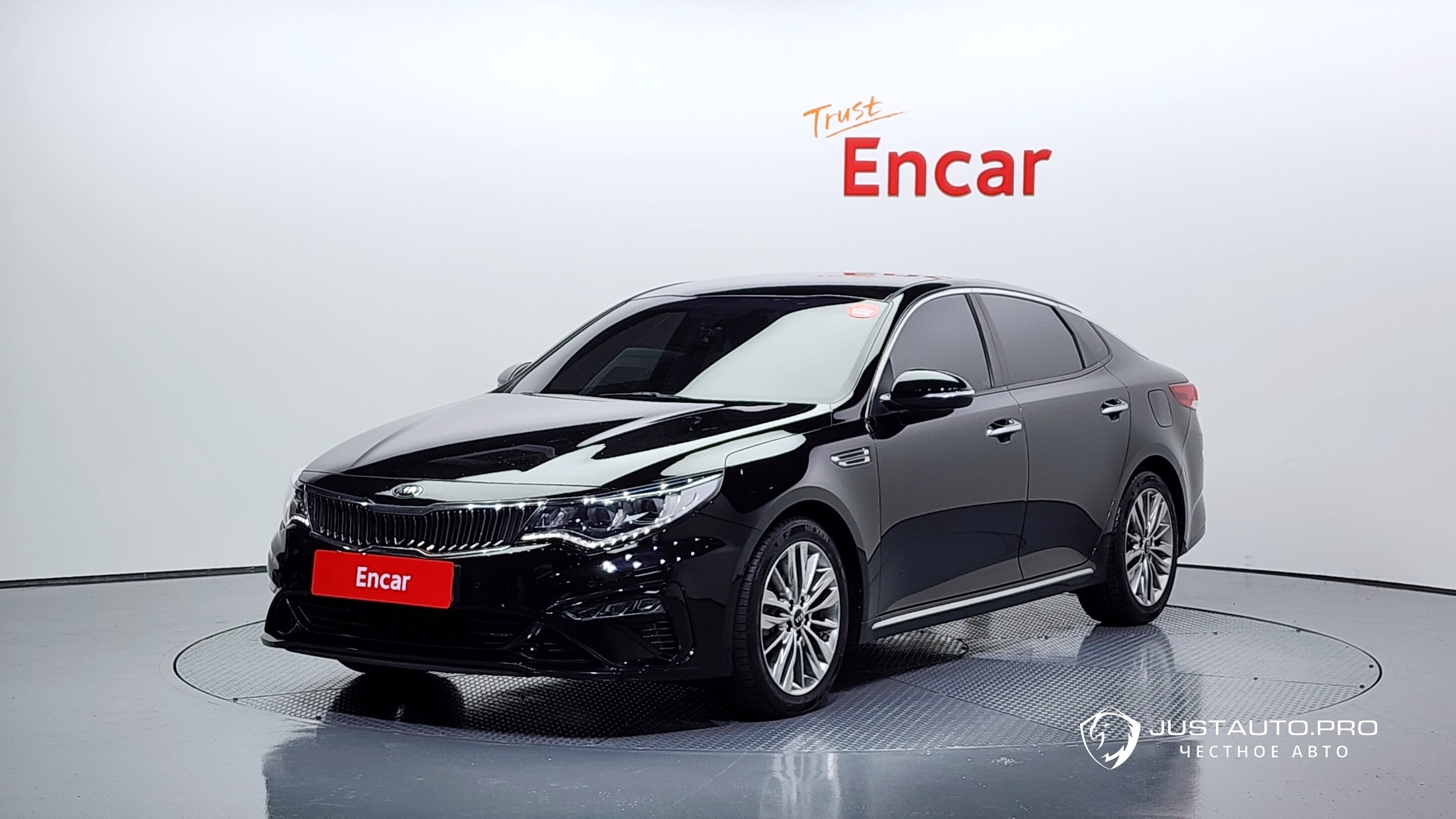 Автомобиль Kia K5