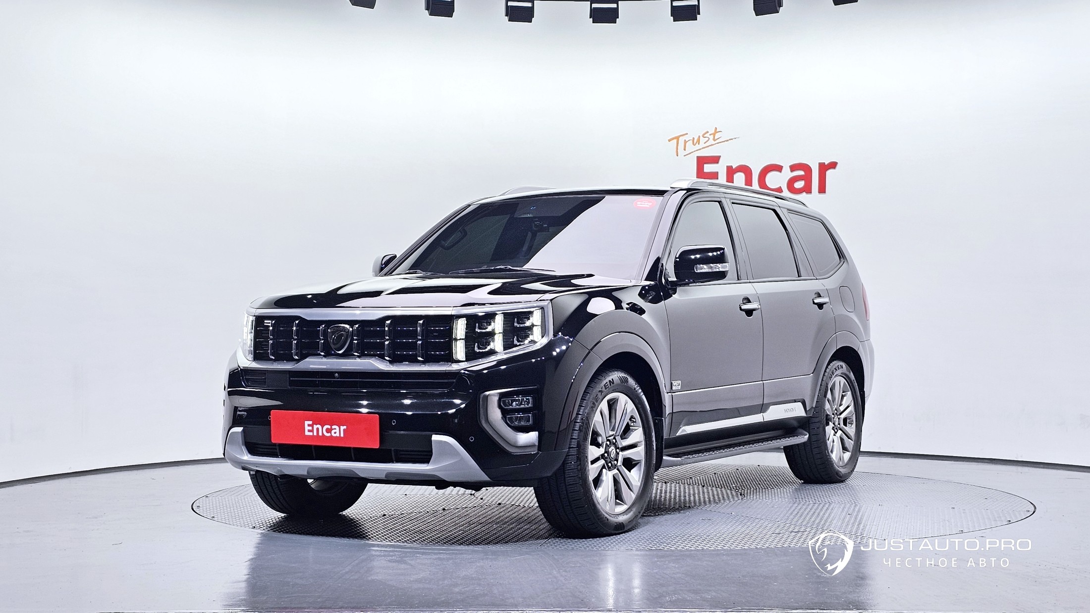 Автомобиль Kia Mohave