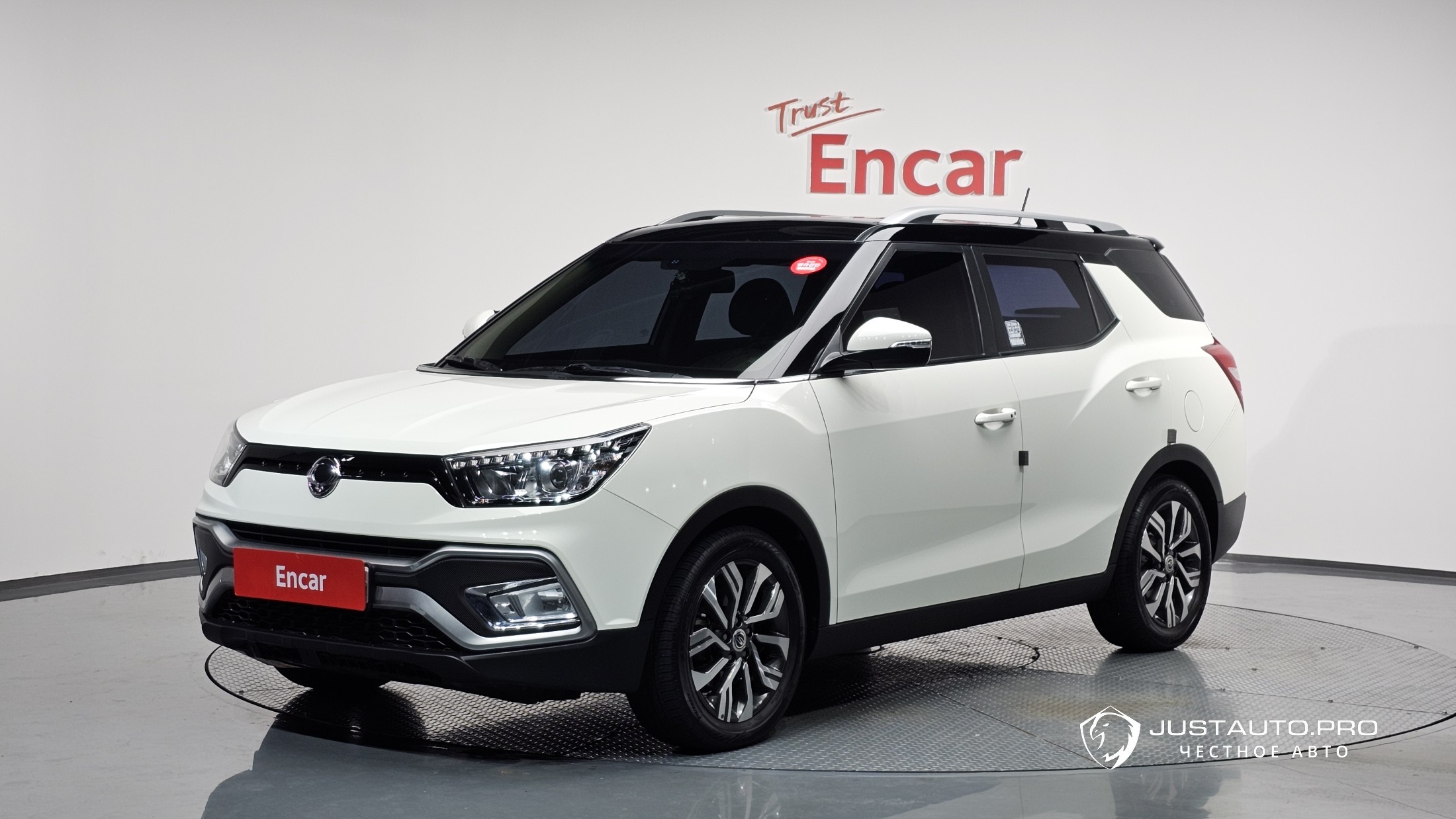 Автомобиль KG_Mobility_Ssangyong TIBOLI