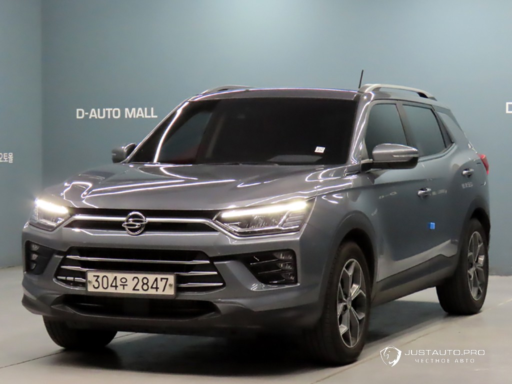 Автомобиль KG_Mobility_Ssangyong KORANDO