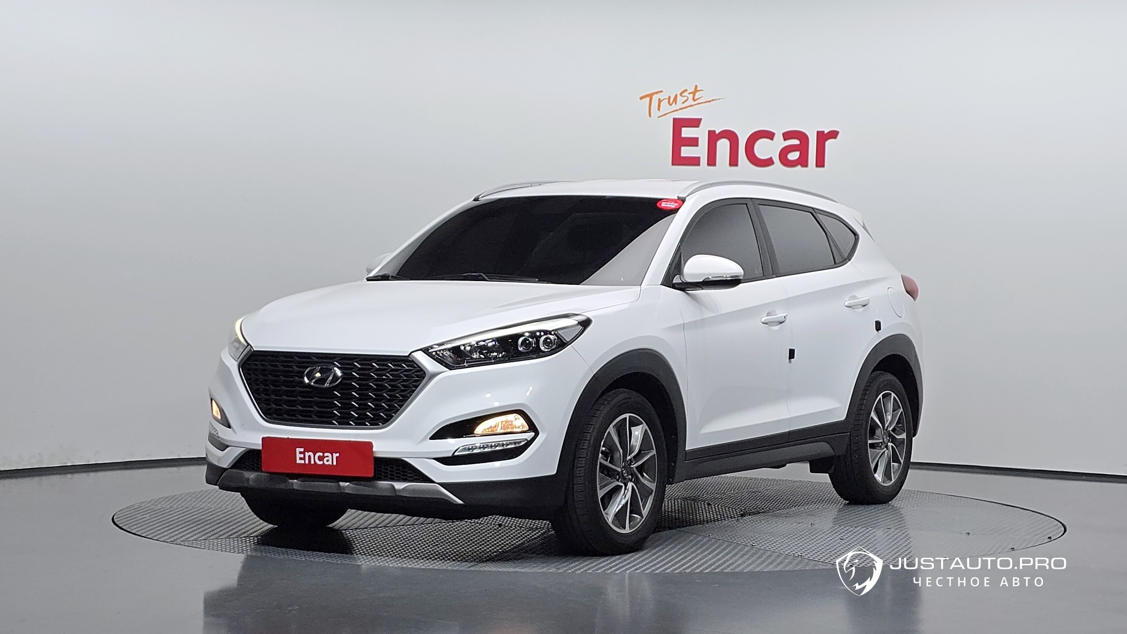 Автомобиль Hyundai Tucson