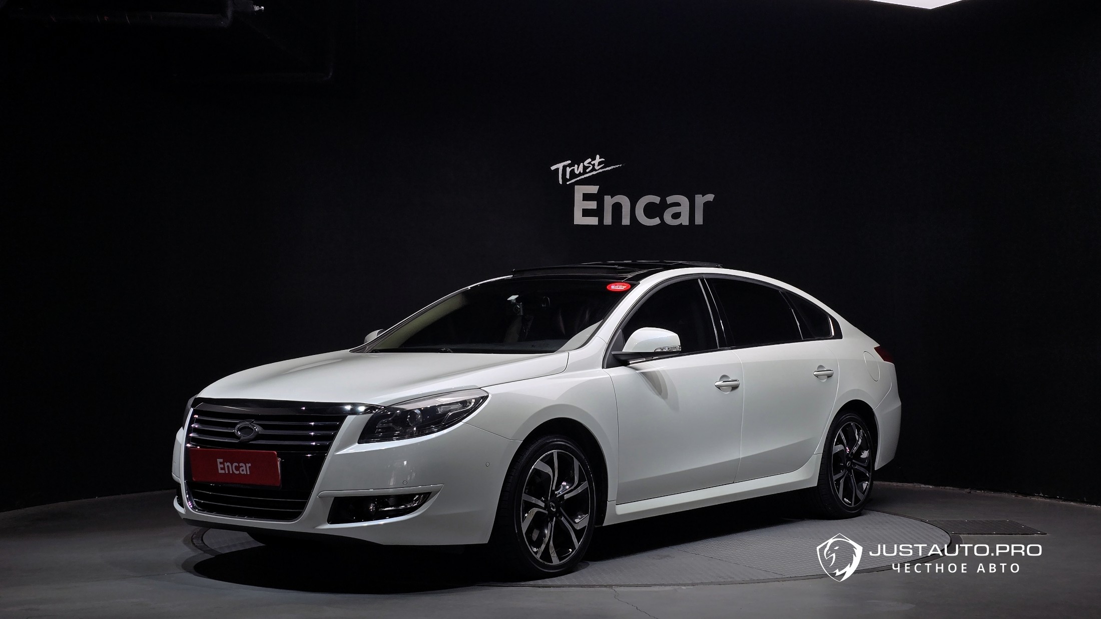 Автомобиль Renault-KoreaSamsung SM7