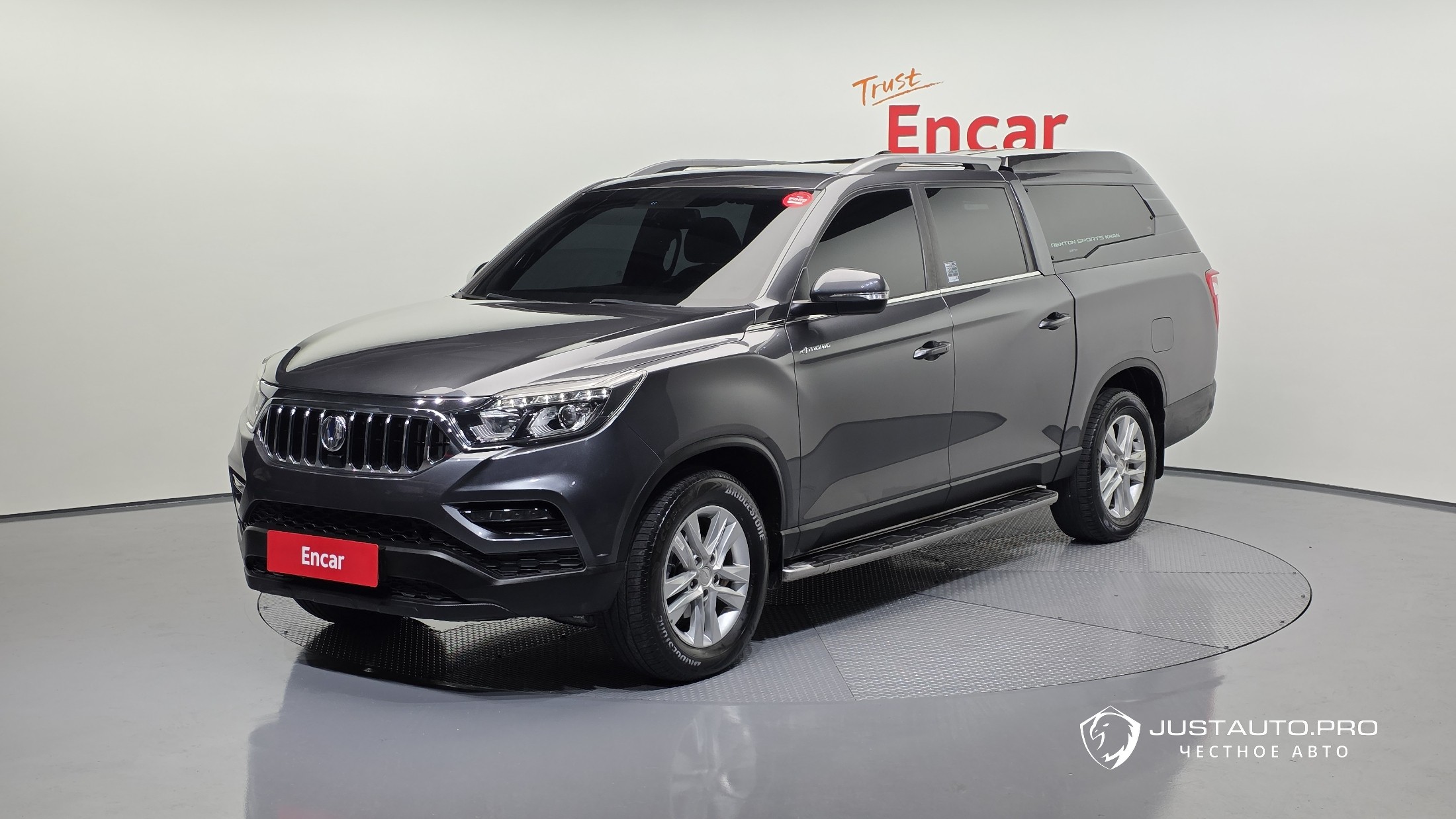 Автомобиль KG_Mobility_Ssangyong Rexton