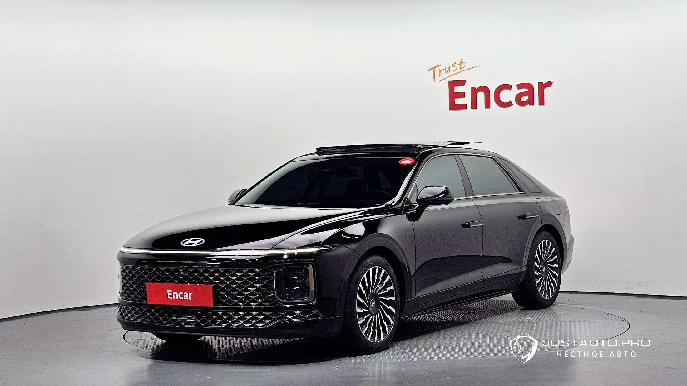 Автомобиль Hyundai Grandeur