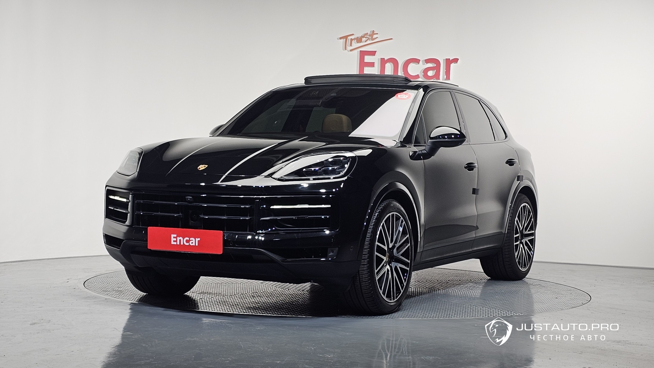 Автомобиль Porsche Cayenne