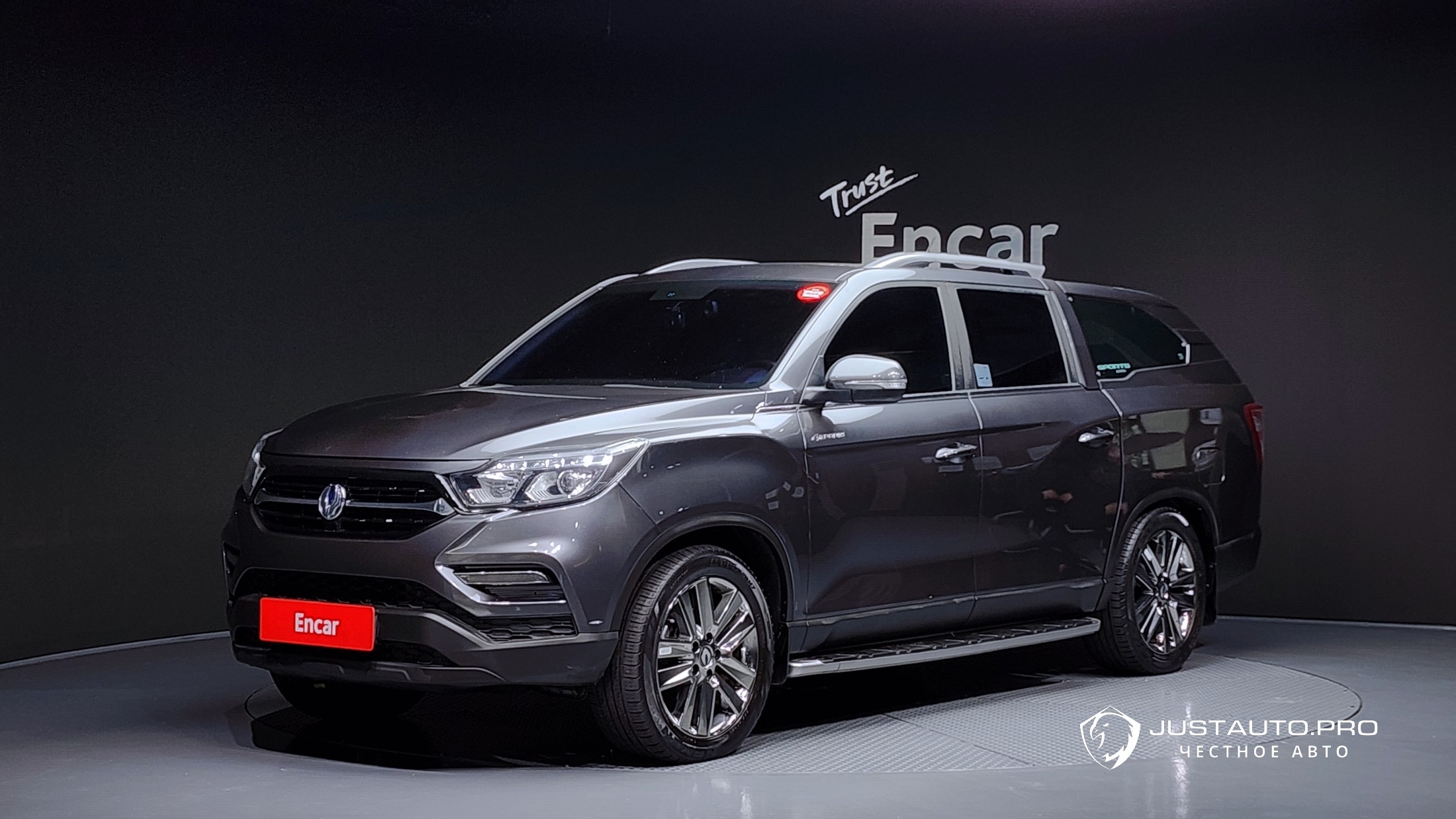Автомобиль KG_Mobility_Ssangyong Rexton