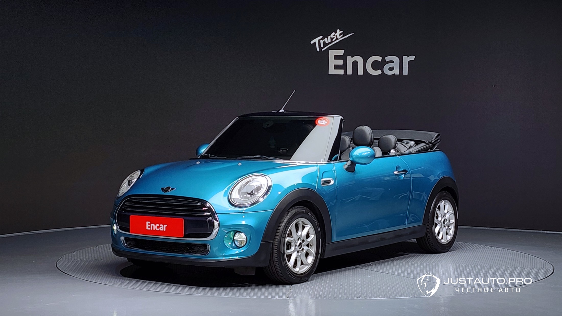 Автомобиль Mini Cooper Convertible