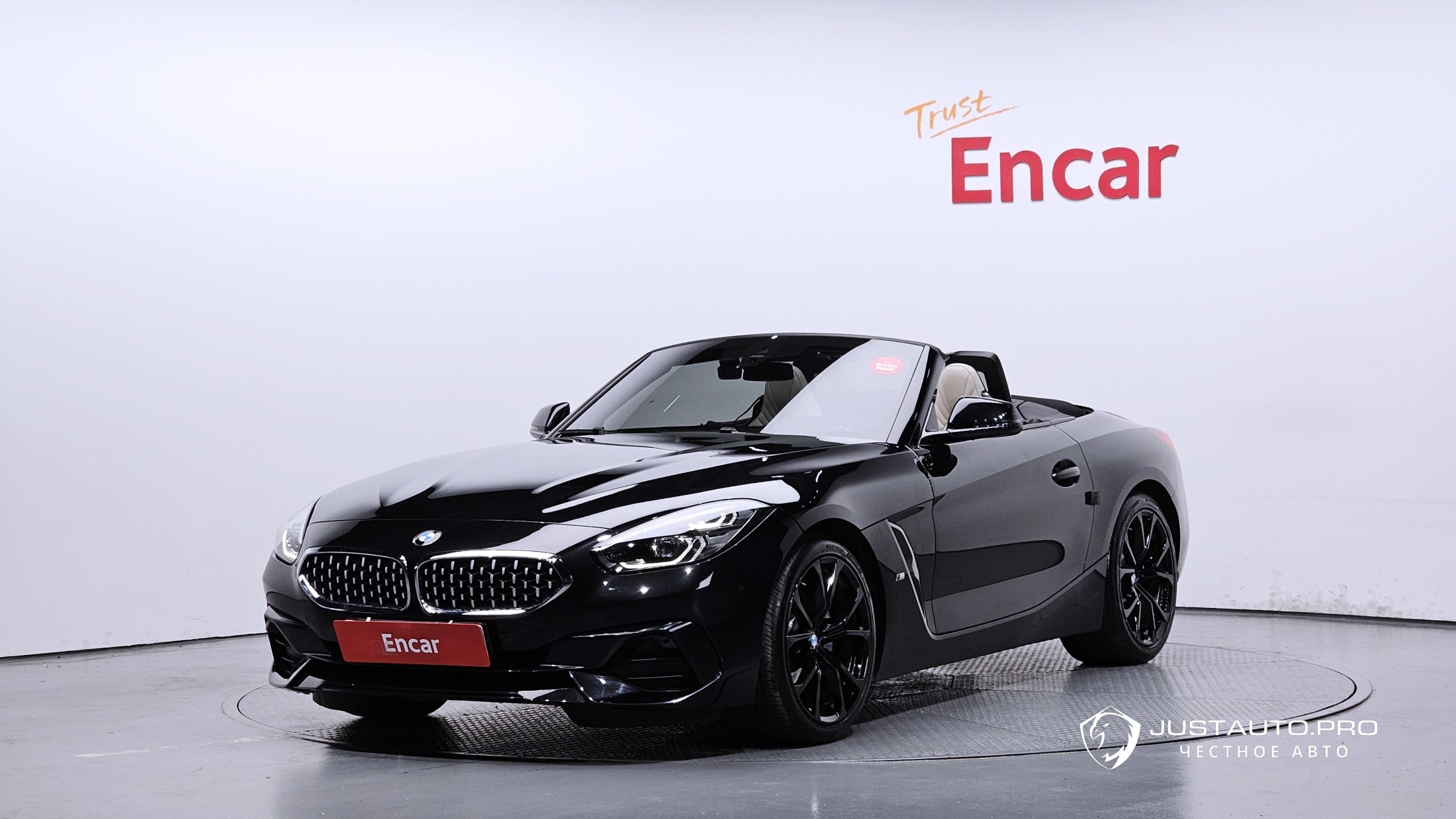 Автомобиль BMW Z4