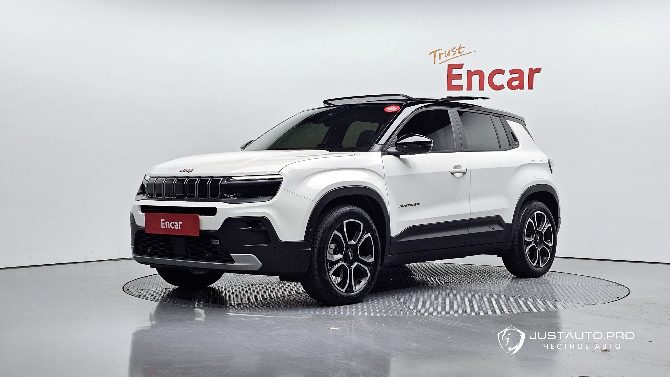 Автомобиль Jeep Avenger