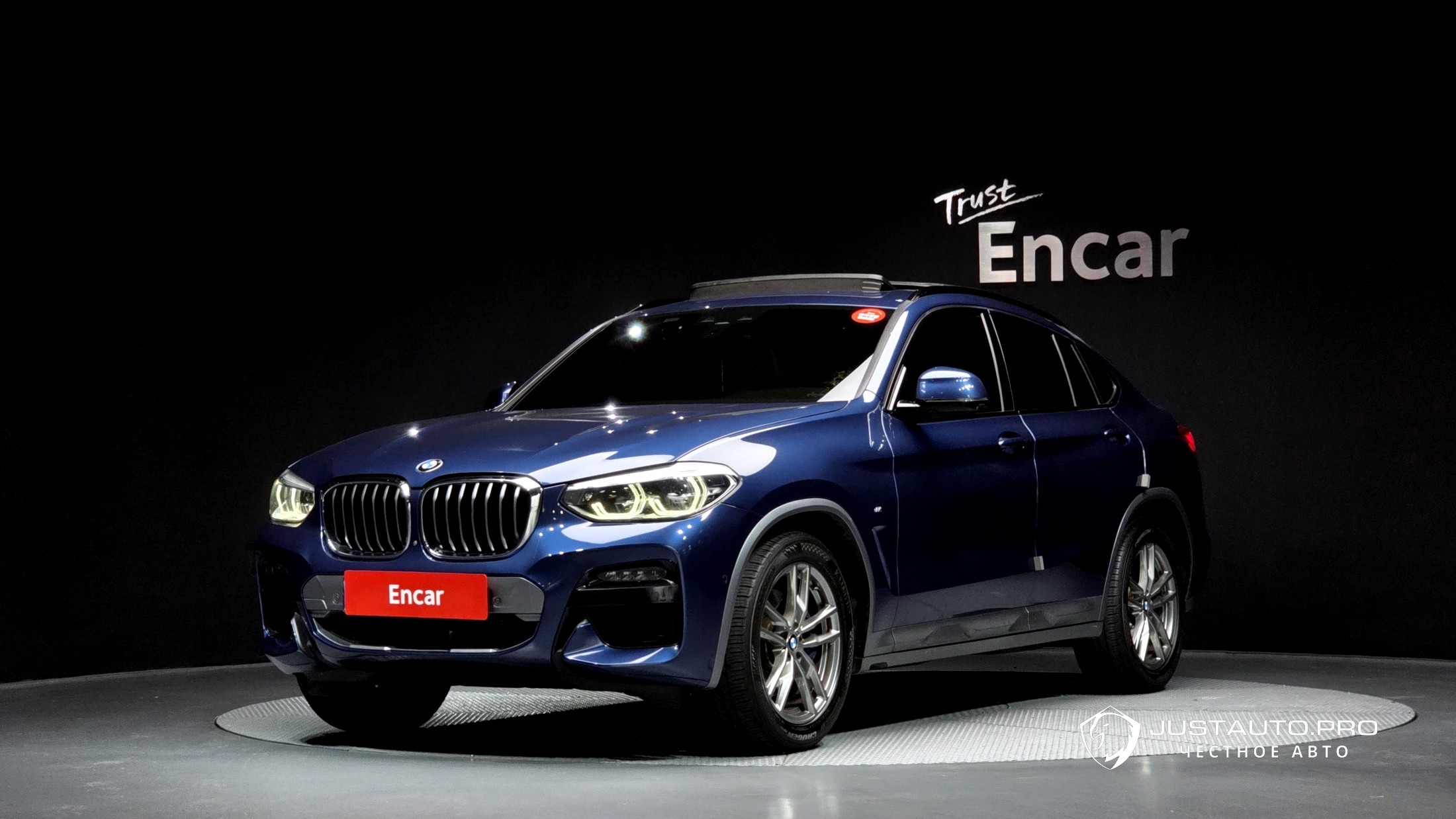 Автомобиль BMW X4