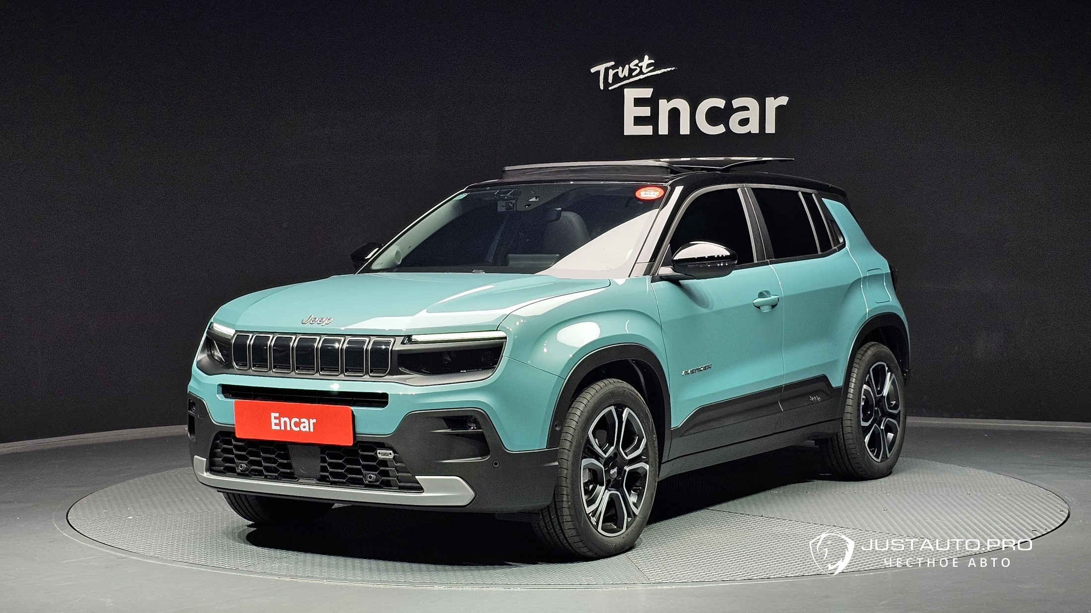 Автомобиль Jeep Avenger