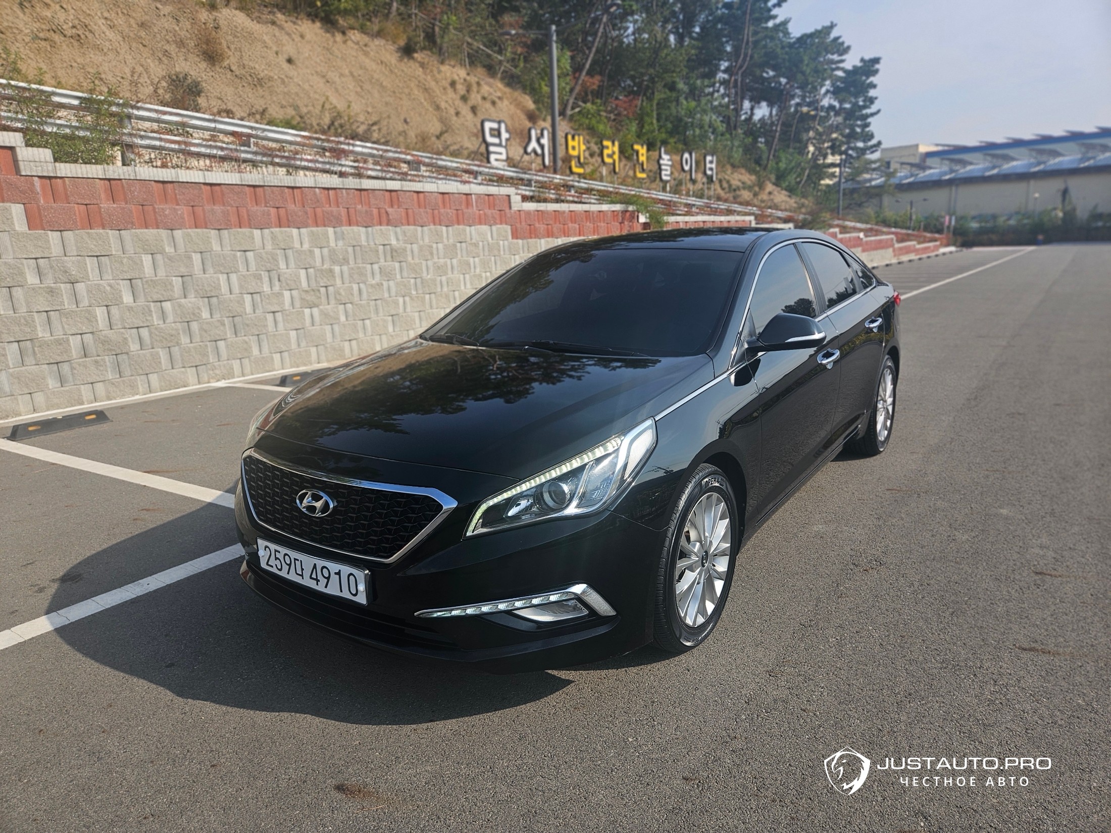 Автомобиль Hyundai Sonata