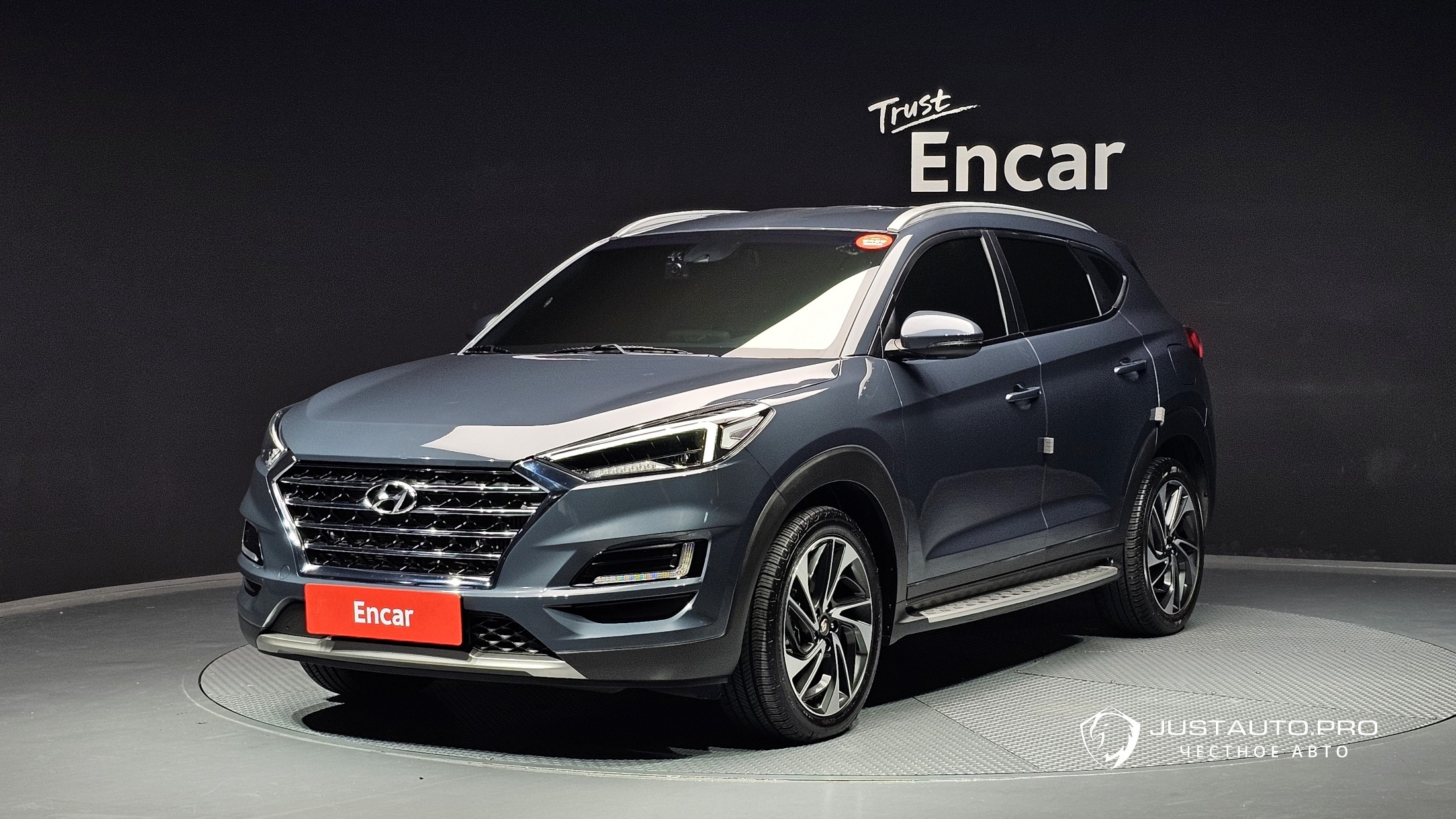 Автомобиль Hyundai Tucson