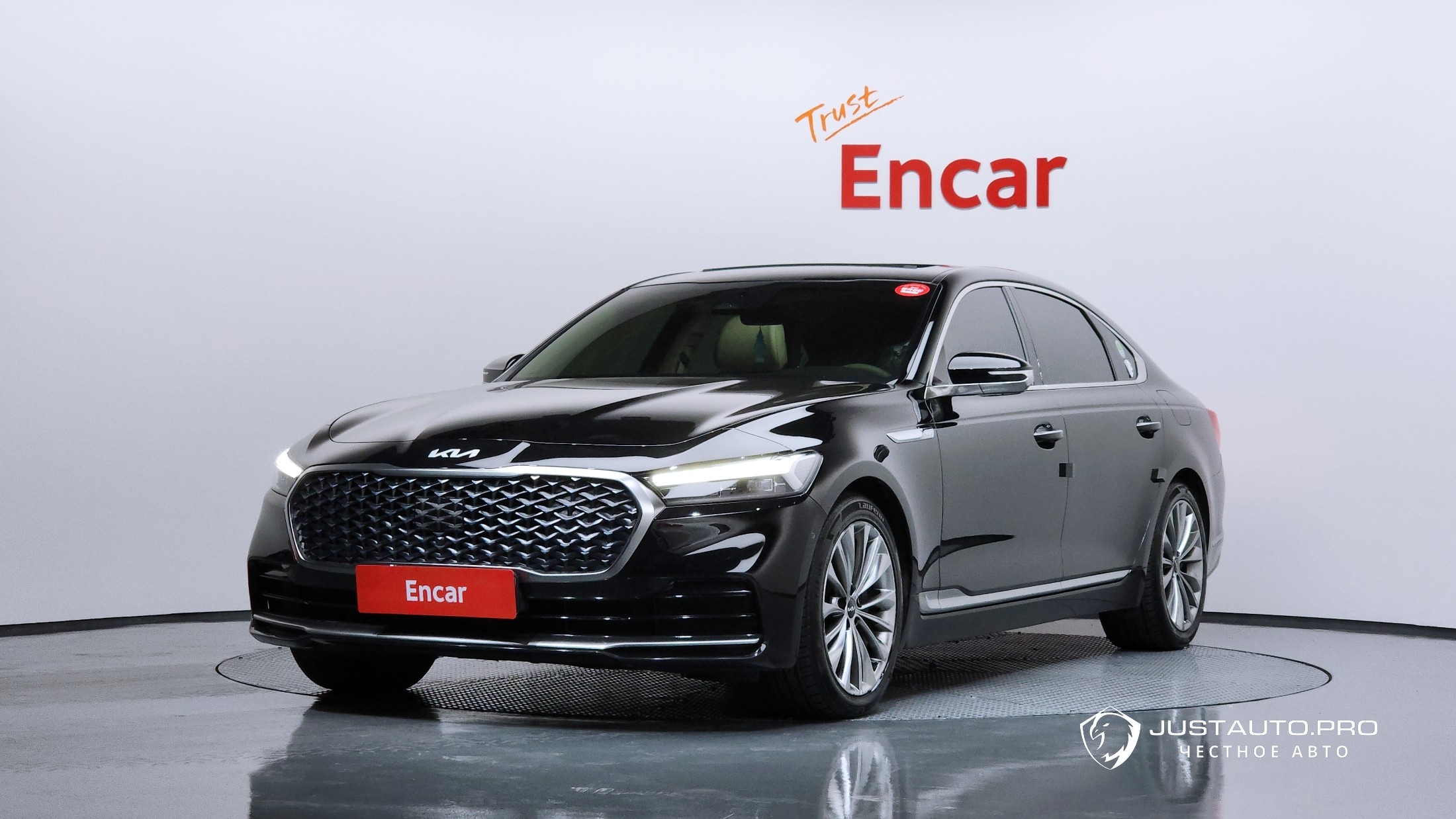 Автомобиль Kia K9