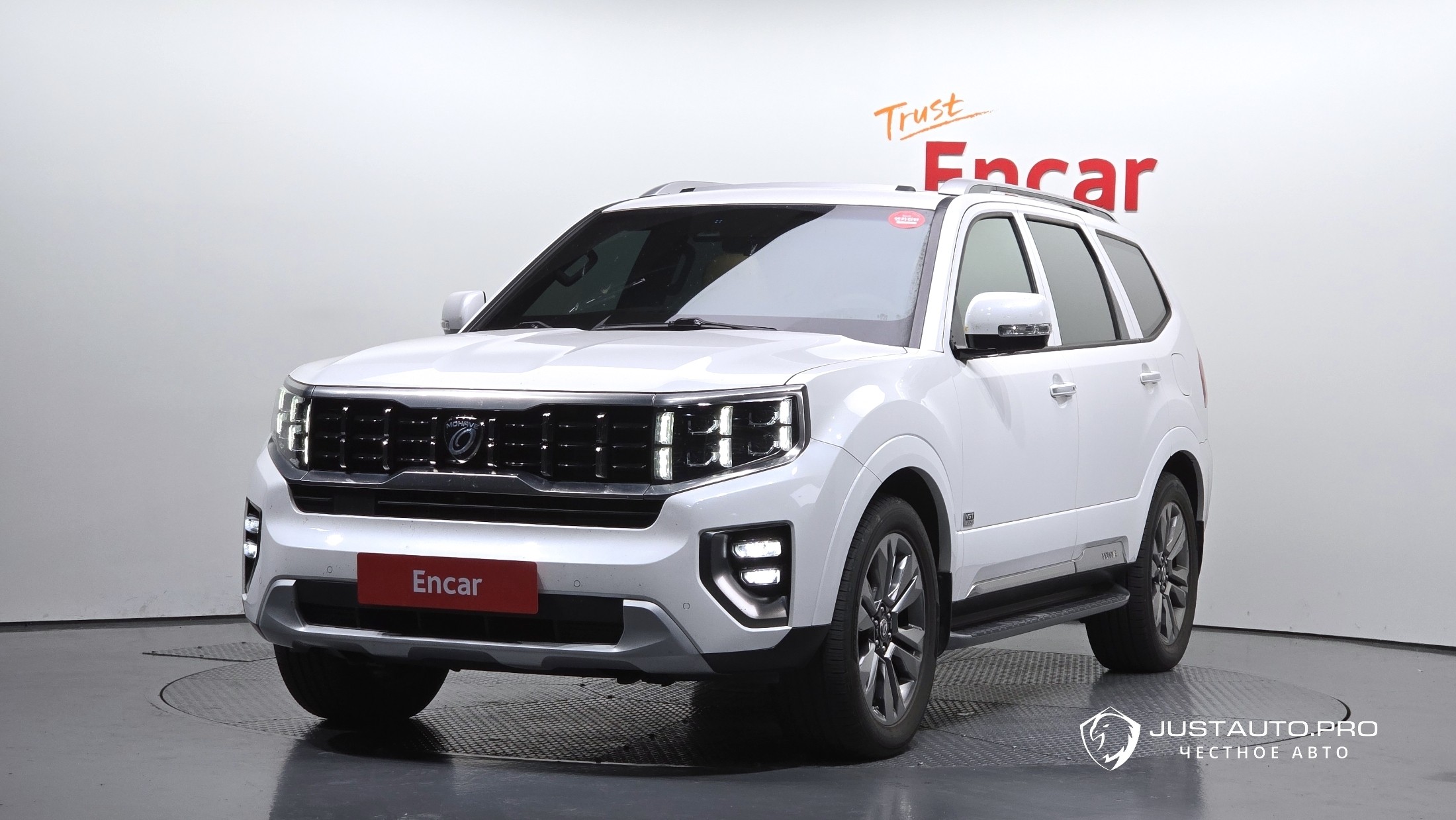 Автомобиль Kia Mohave