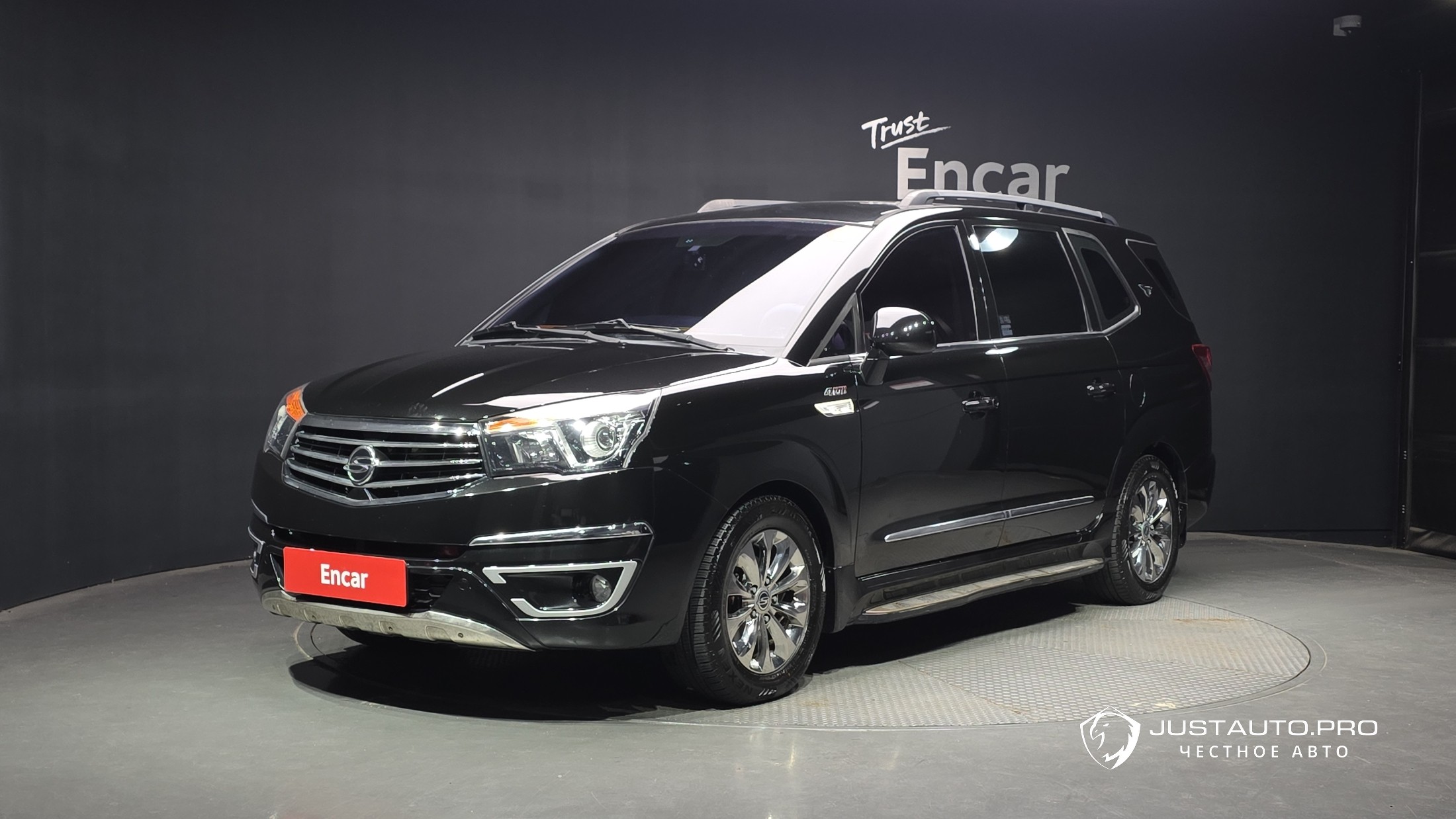 Автомобиль KG_Mobility_Ssangyong KORANDO