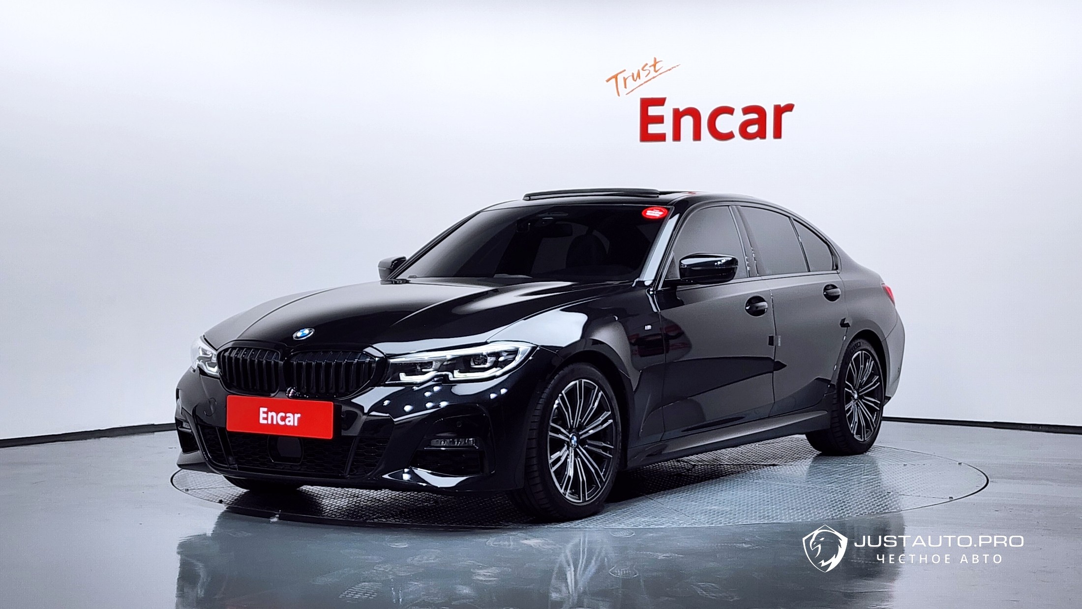 Автомобиль BMW 3-Series