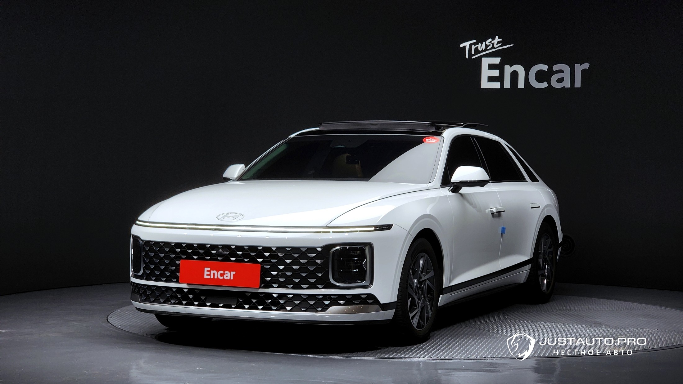 Автомобиль Hyundai Grandeur