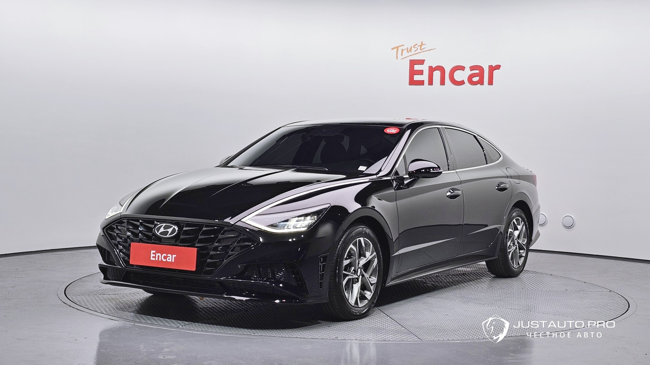 Автомобиль Hyundai Sonata