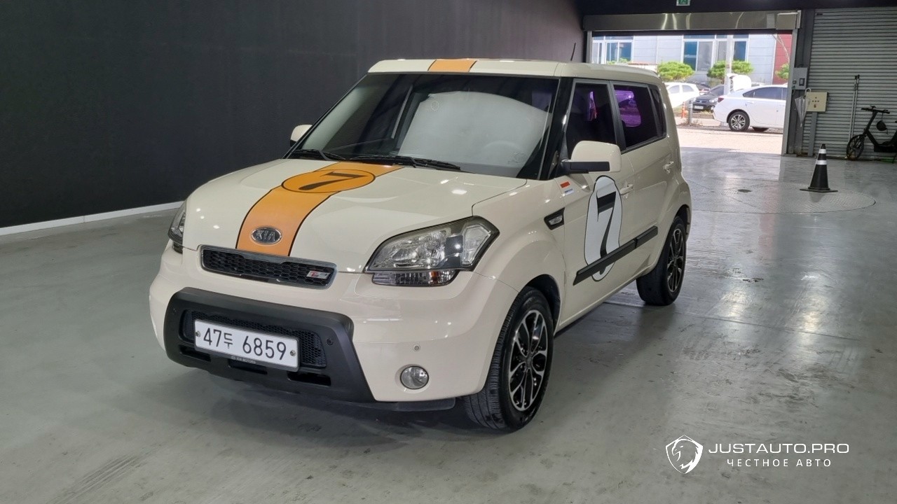 Автомобиль Kia Soul