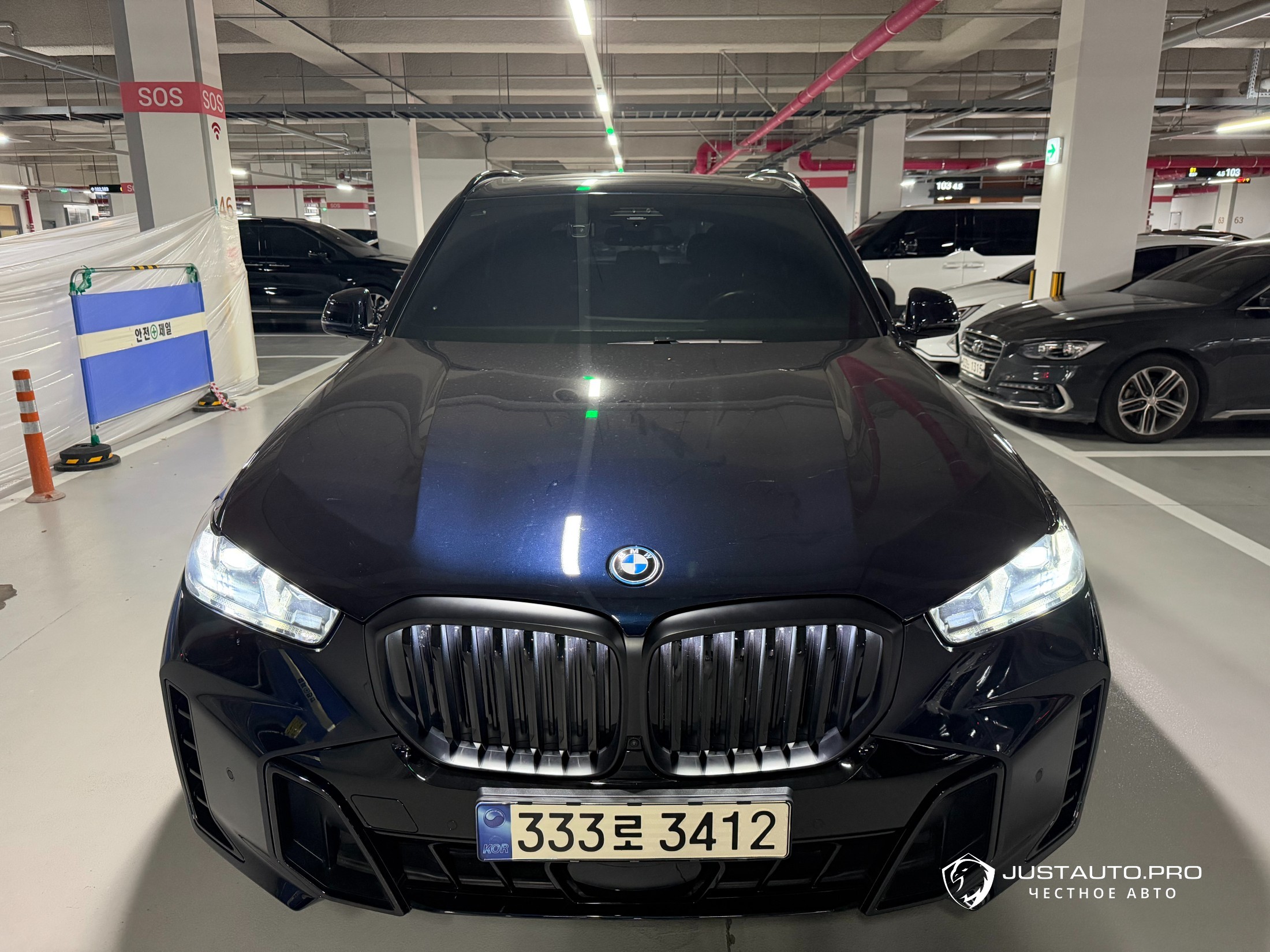 Автомобиль BMW X5