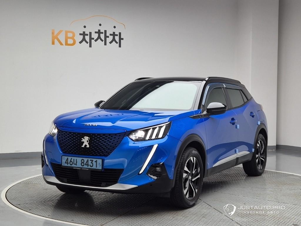 Автомобиль Peugeot 2008