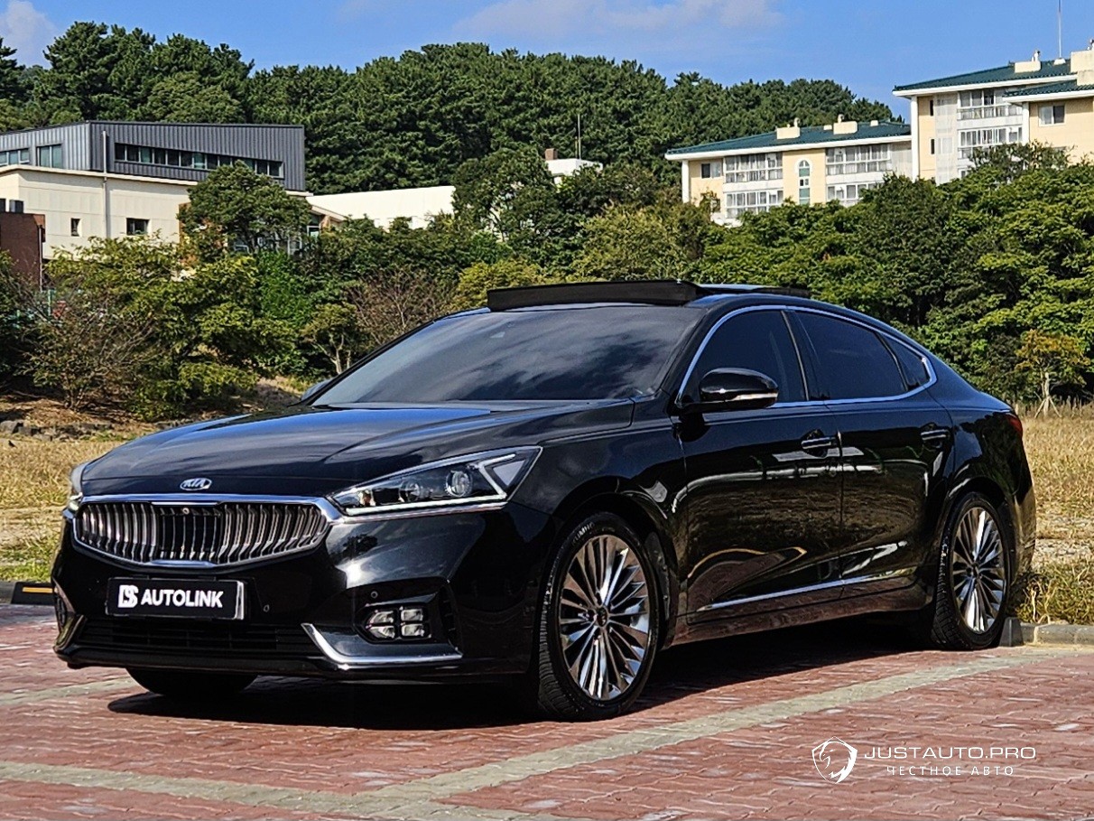 Автомобиль Kia K7